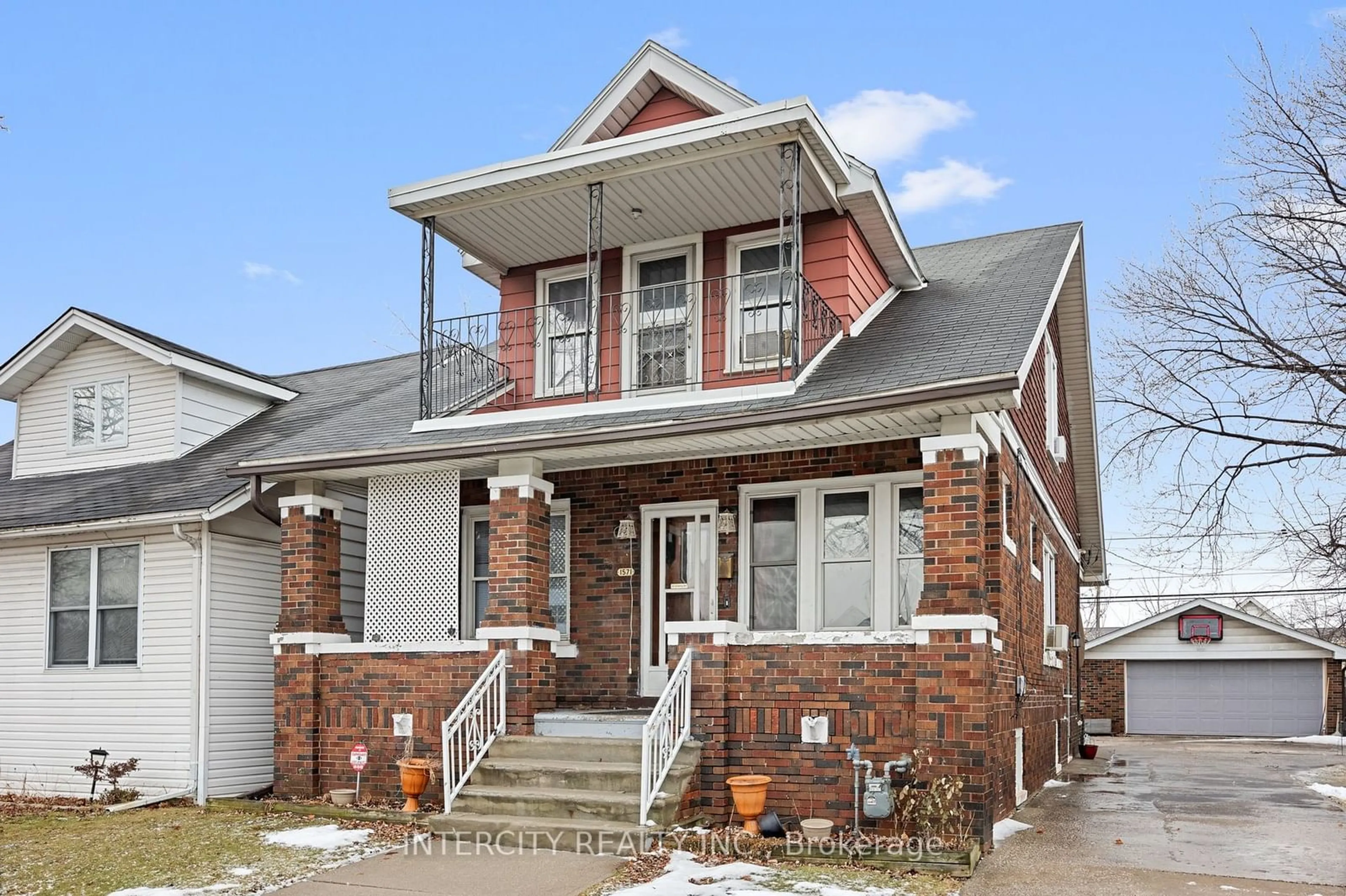 Home with brick exterior material, street for 1571 Albert Rd, Windsor Ontario N8Y 3R3