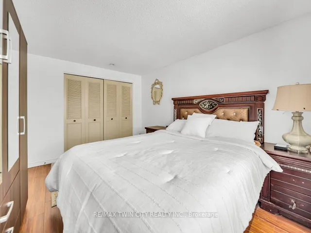 Additional property image - 11 Grand River Blvd Unit 21