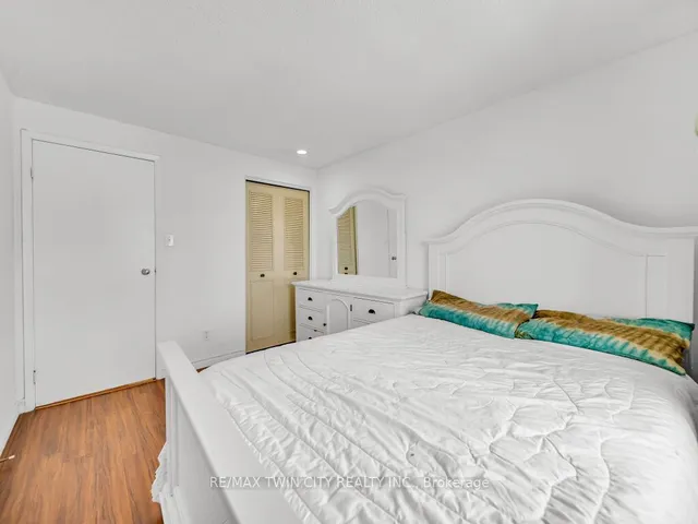 Additional property image - 11 Grand River Blvd Unit 21