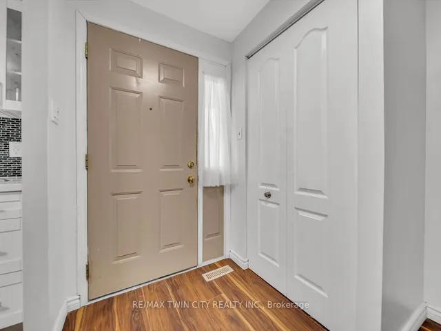 Additional property image - 11 Grand River Blvd Unit 21