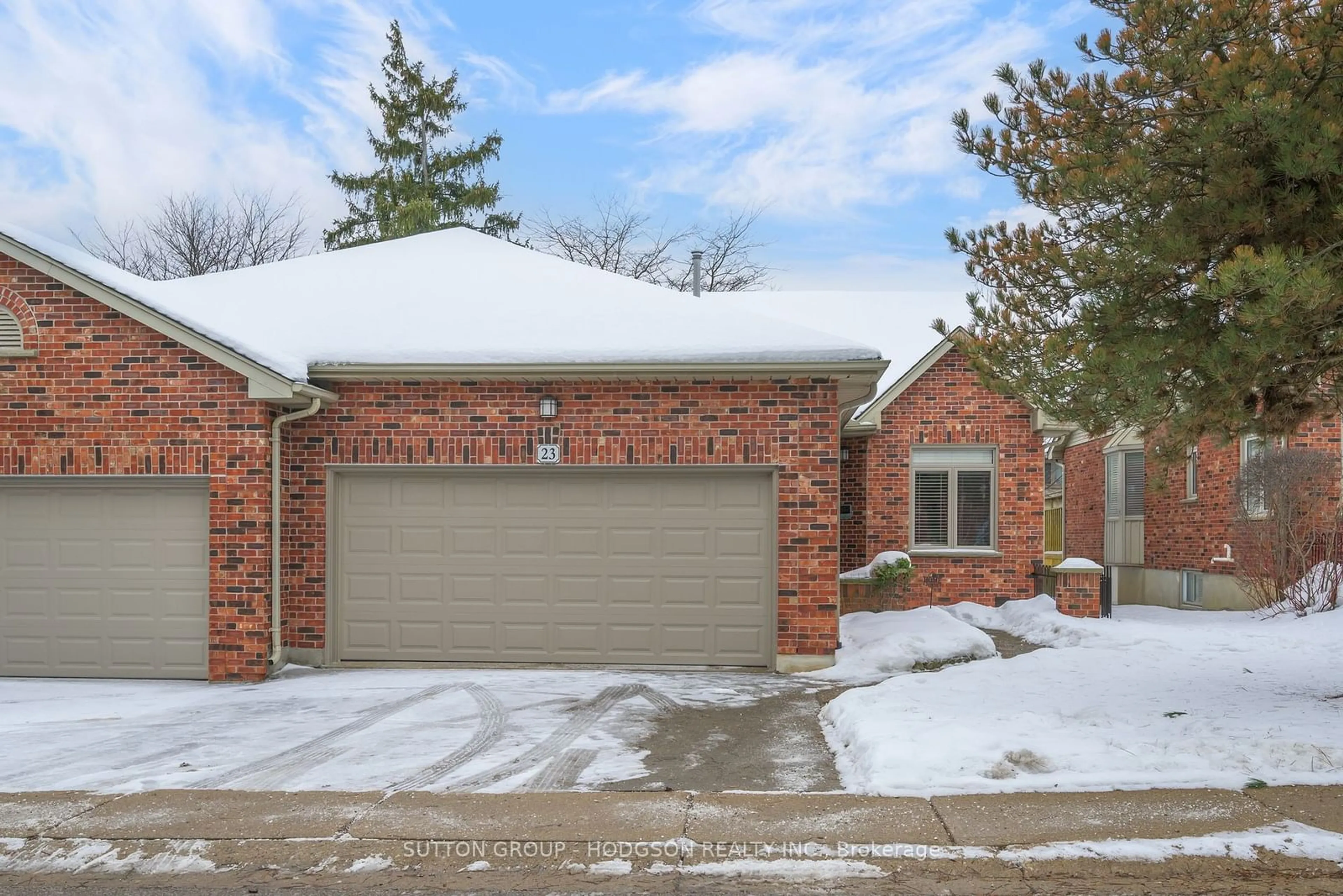 Home with brick exterior material, street for 400 Ambleside Dr #23, London Ontario N6G 4Y7