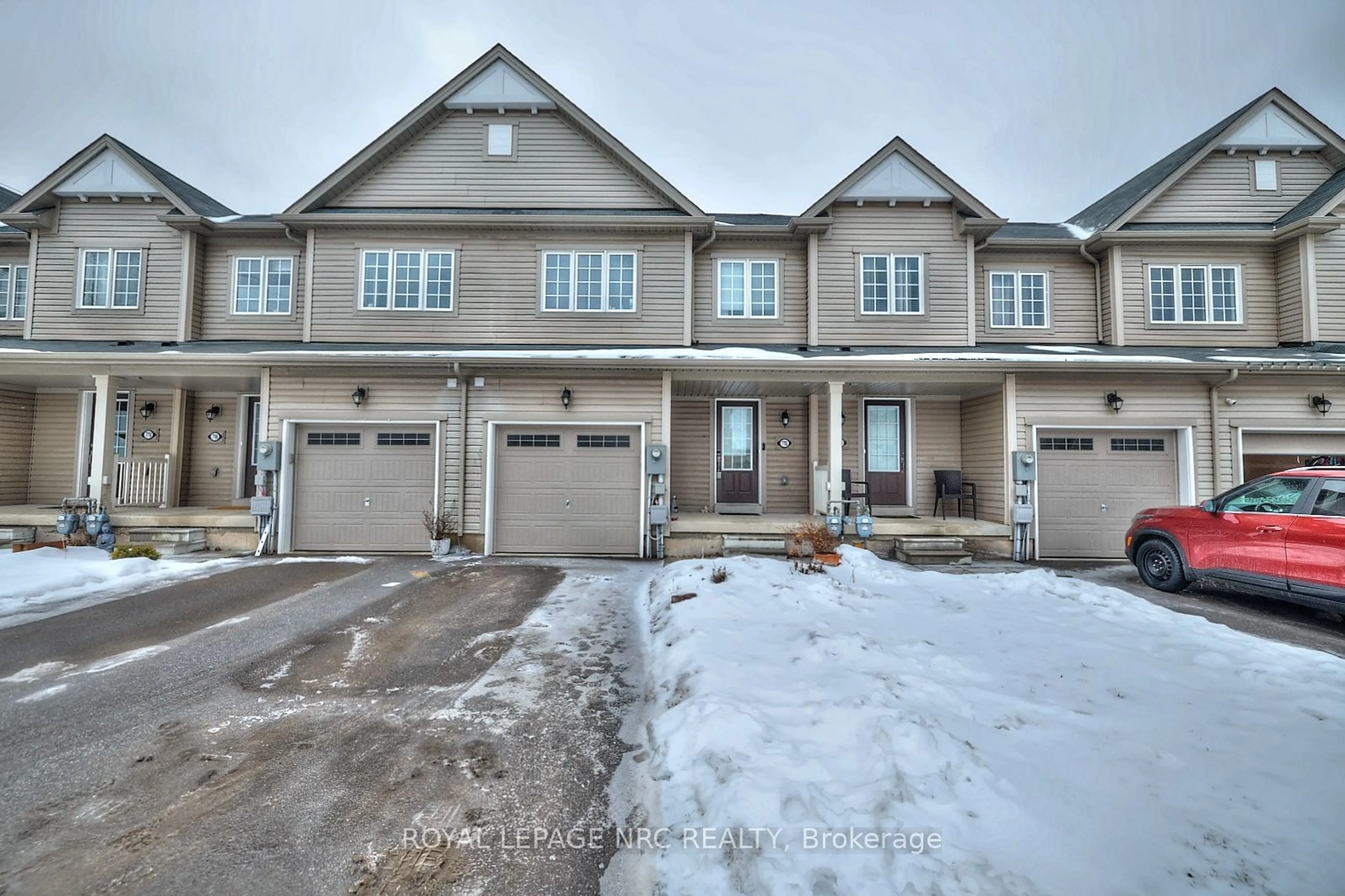 Unknown for 7782 White Pine Cres, Niagara Falls Ontario L2H 3R4