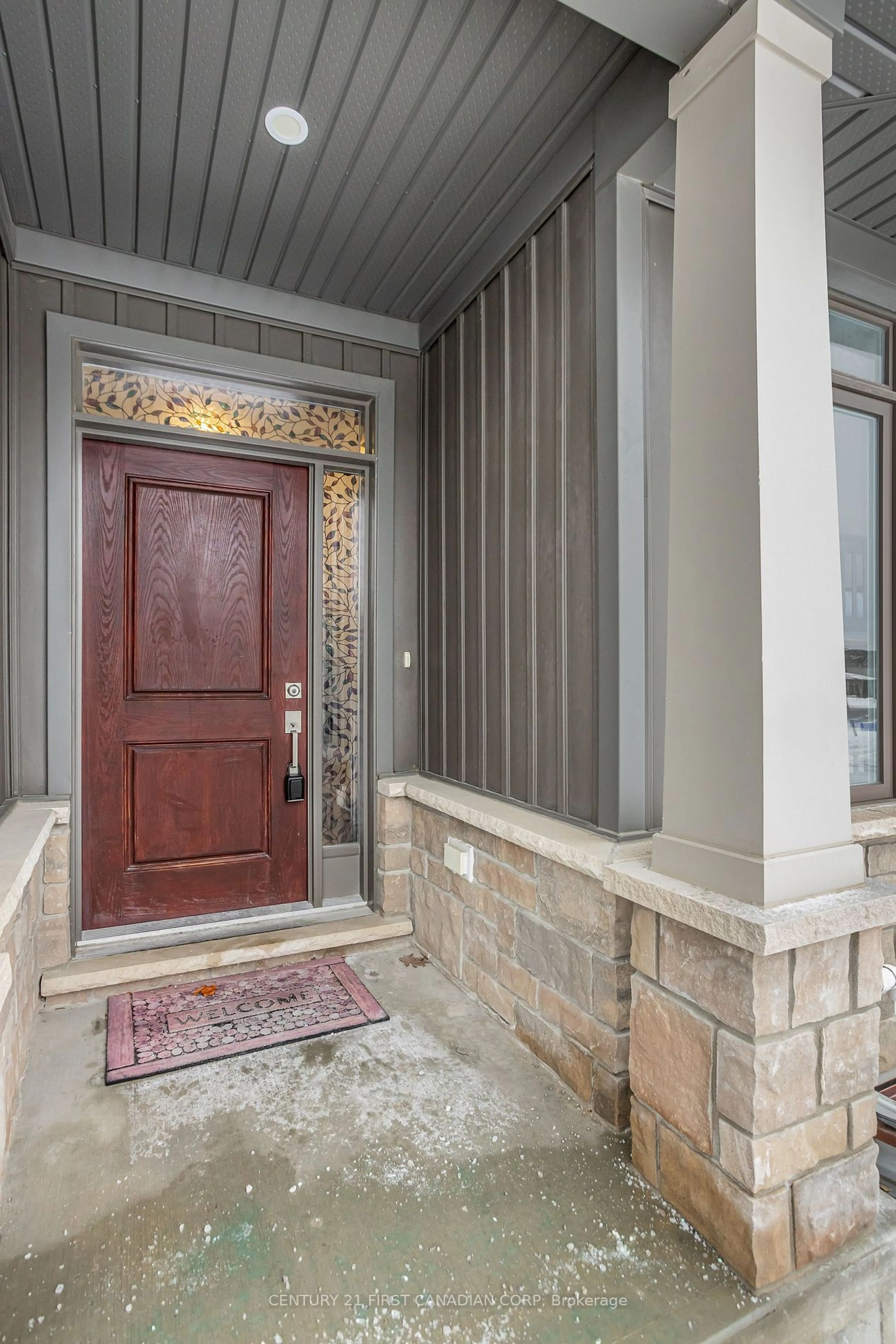 Indoor entryway for 1347 Whetherfield St #7, London Ontario N6H 0K5