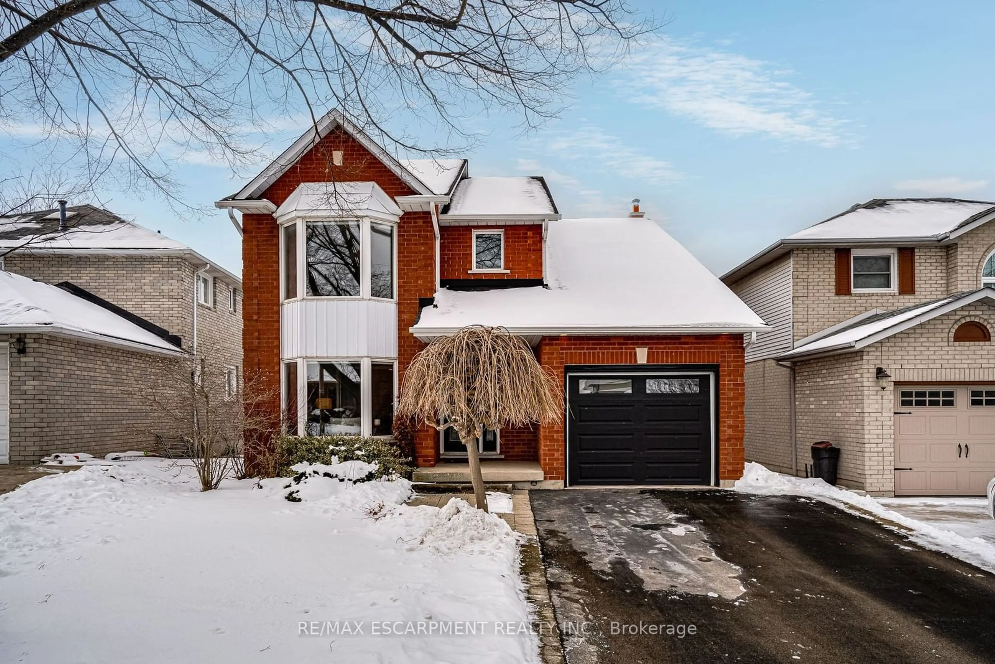 Home with brick exterior material, street for 43 Glenayr St, Hamilton Ontario L9C 7J2