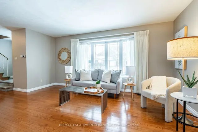 Additional property image - 83 Mountbatten Dr