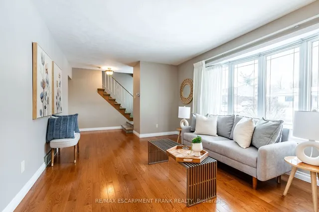 Additional property image - 83 Mountbatten Dr