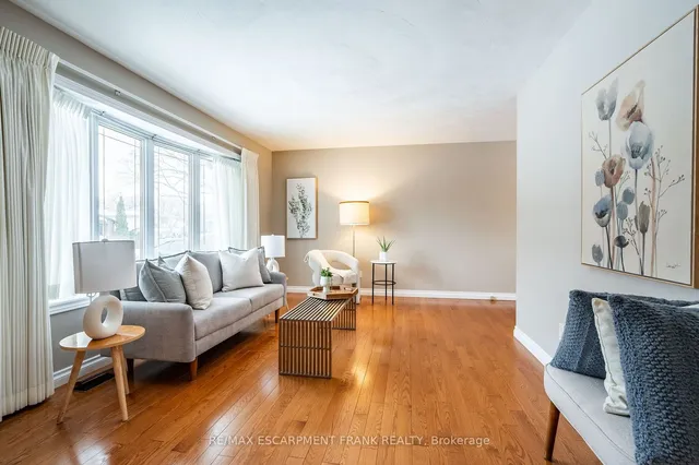 Additional property image - 83 Mountbatten Dr