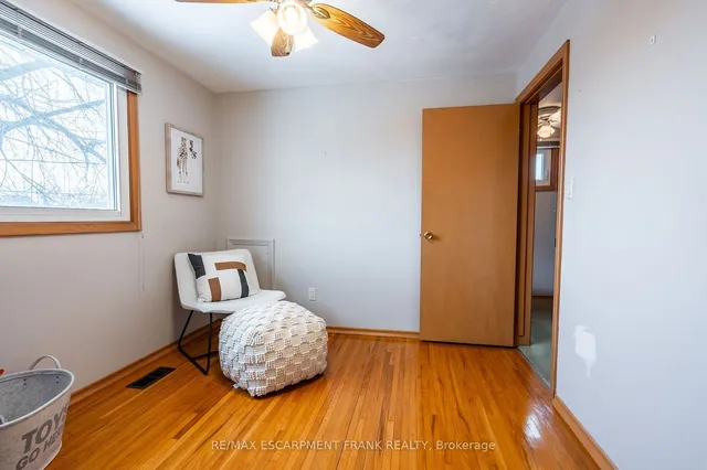 Additional property image - 83 Mountbatten Dr