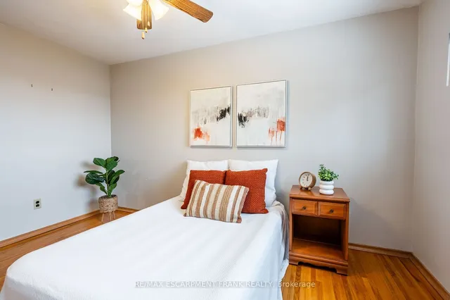 Additional property image - 83 Mountbatten Dr