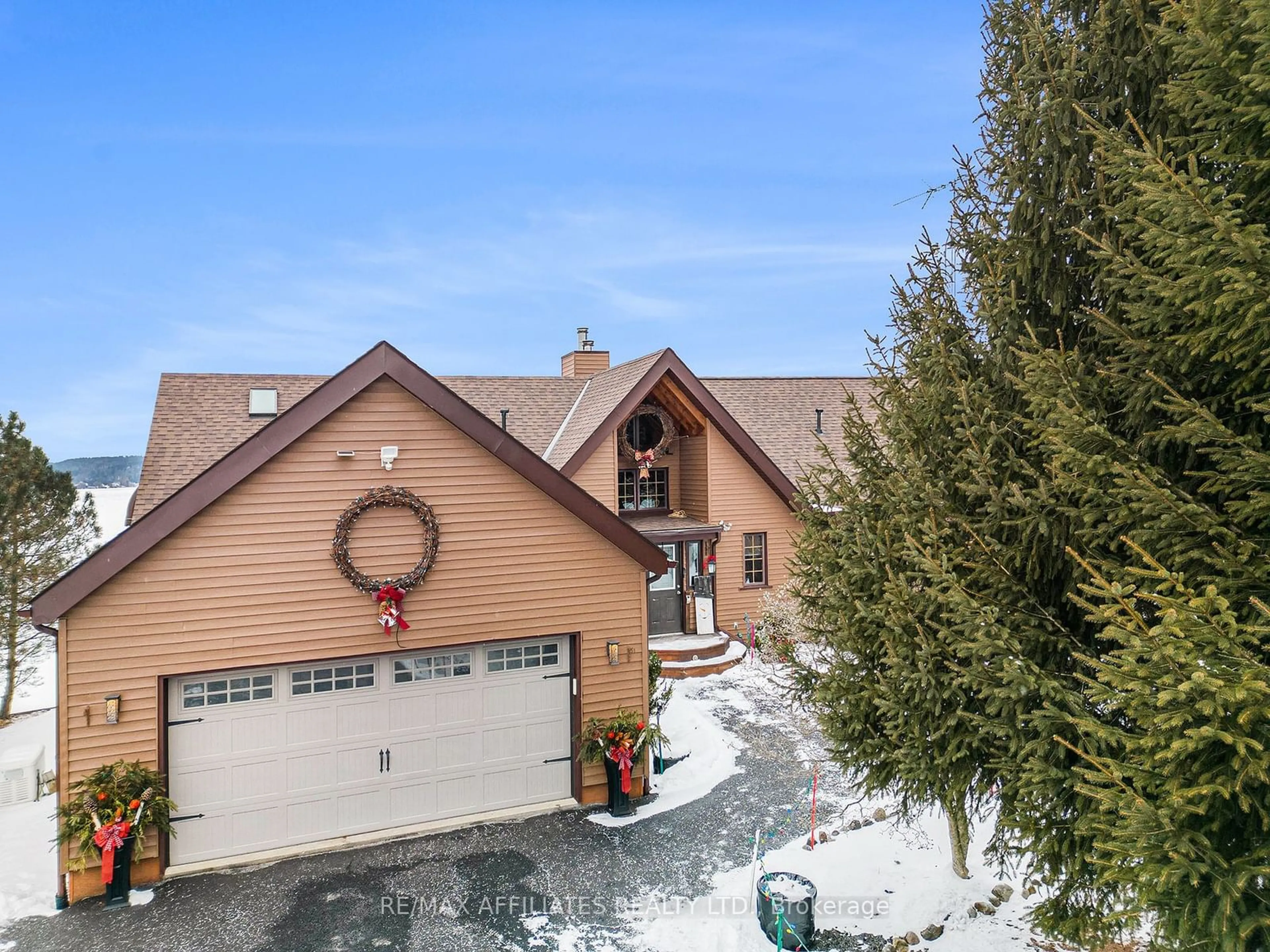 A pic from outside/outdoor area/front of a property/back of a property/a pic from drone, mountain view for 51 Mountain View Lane, Rideau Lakes Ontario K0G 1X0