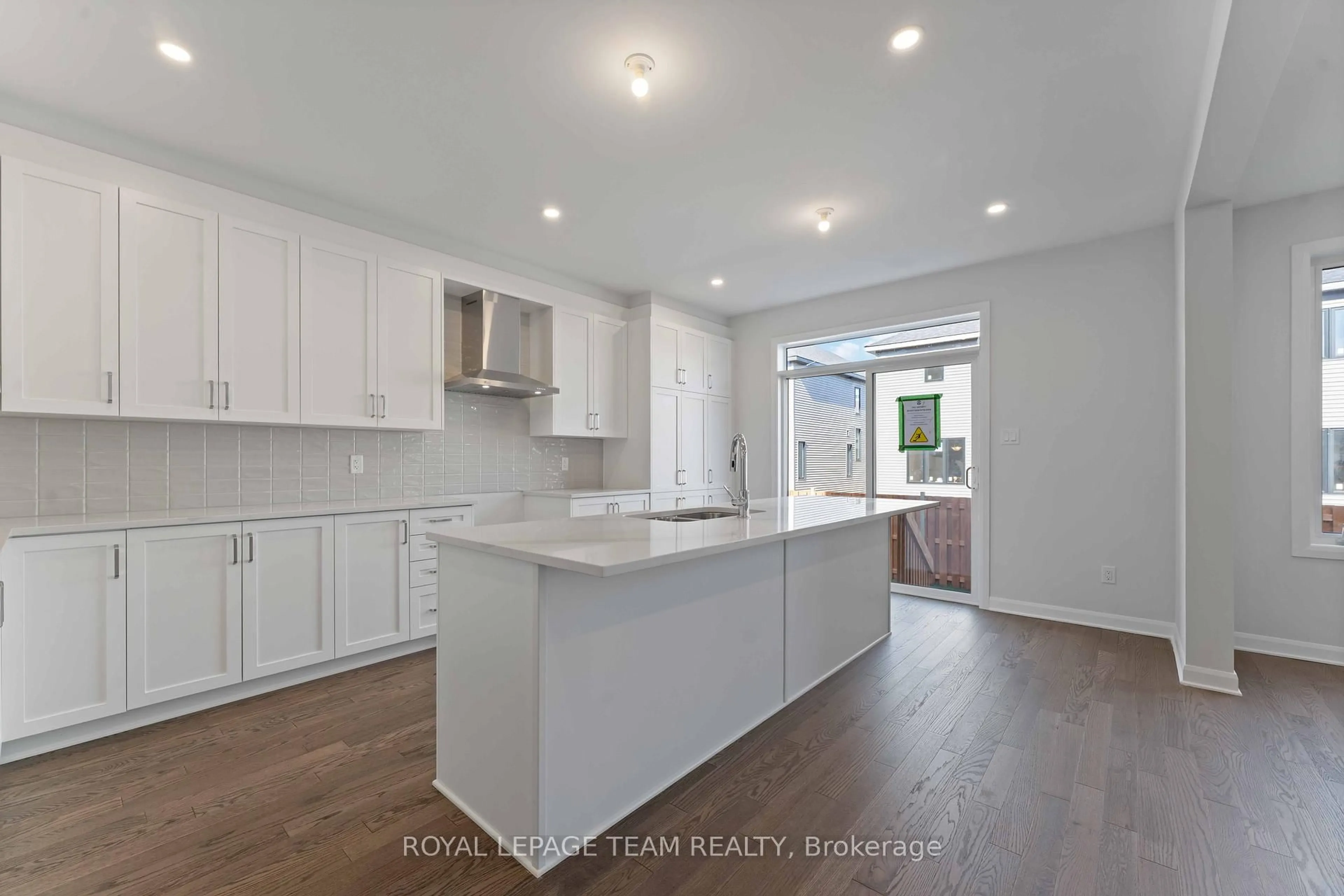 Open concept kitchen, unknown for 214 Prosperity Walk, Kanata Ontario K2V 0V5
