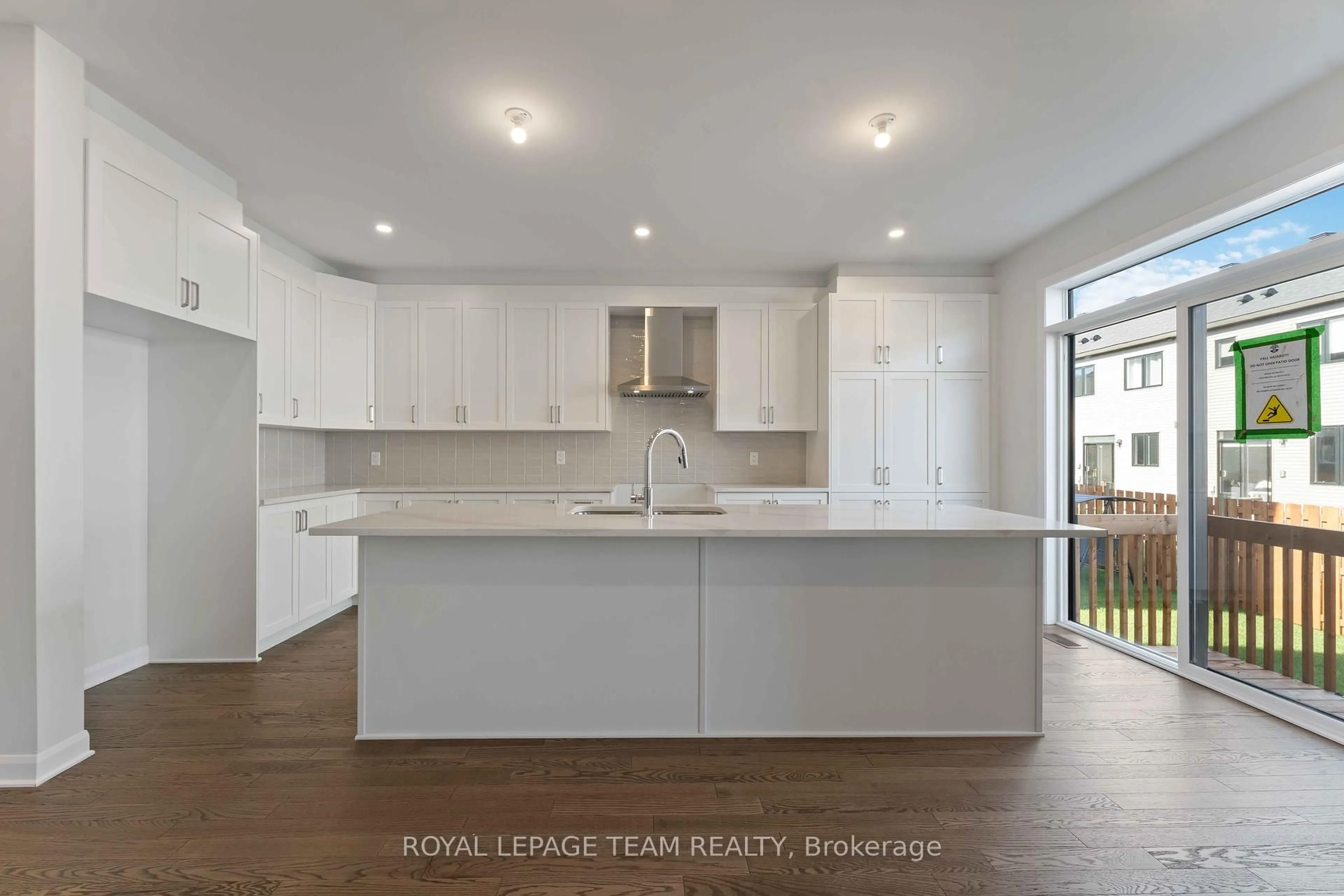Open concept kitchen, unknown for 214 Prosperity Walk, Kanata Ontario K2V 0V5