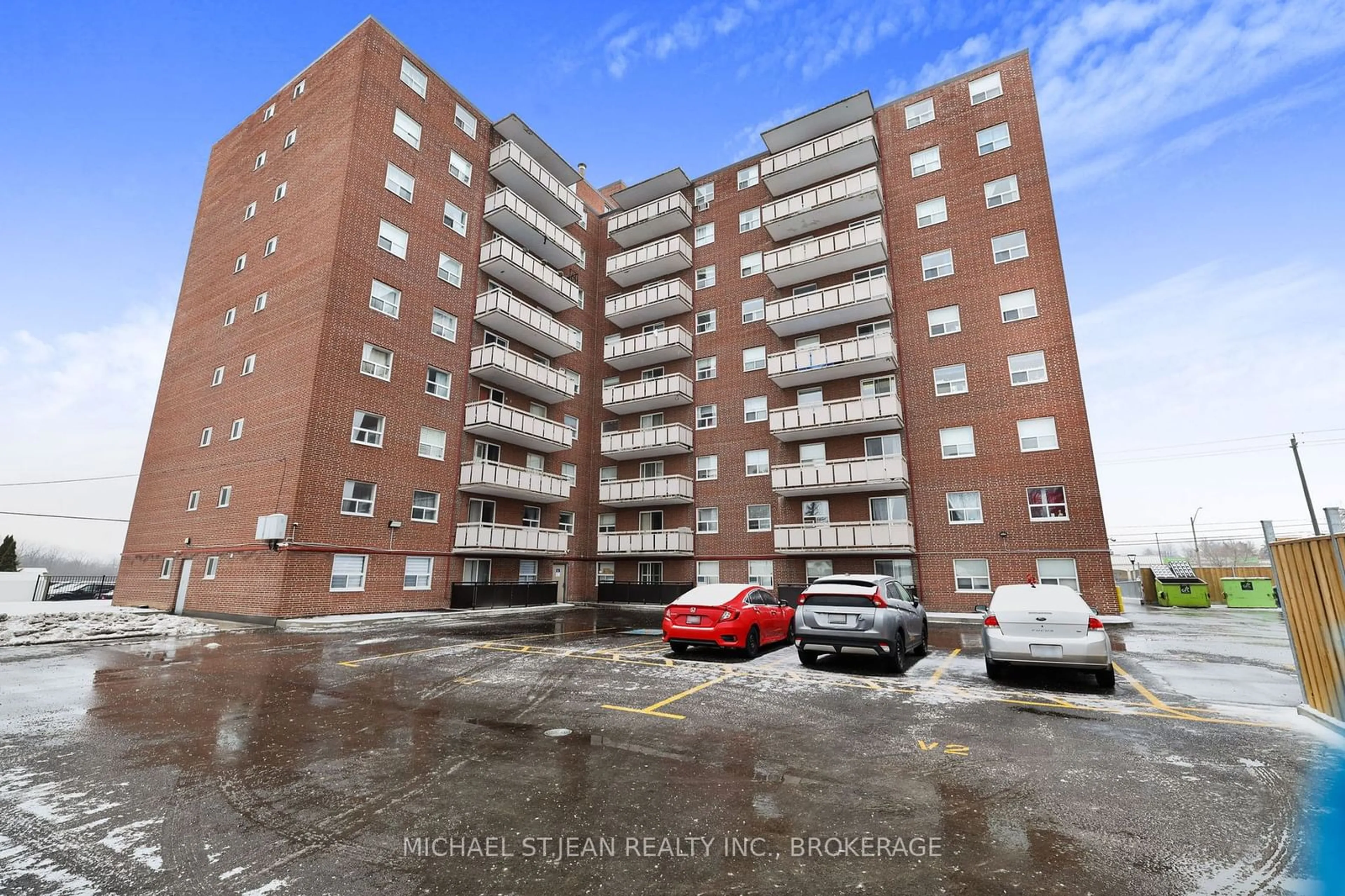 A pic from outside/outdoor area/front of a property/back of a property/a pic from drone, building for 851 Queenston Rd #802, Hamilton Ontario L8G 1B4