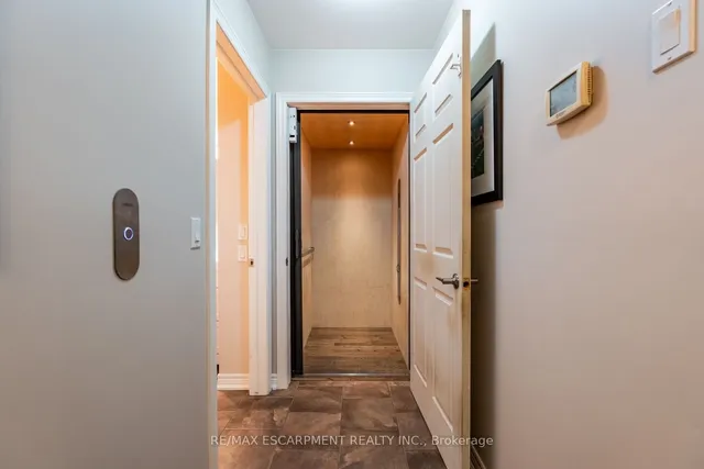 Additional property image - 75 Chatsworth Cres