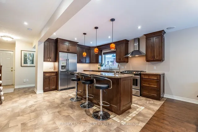 Additional property image - 75 Chatsworth Cres