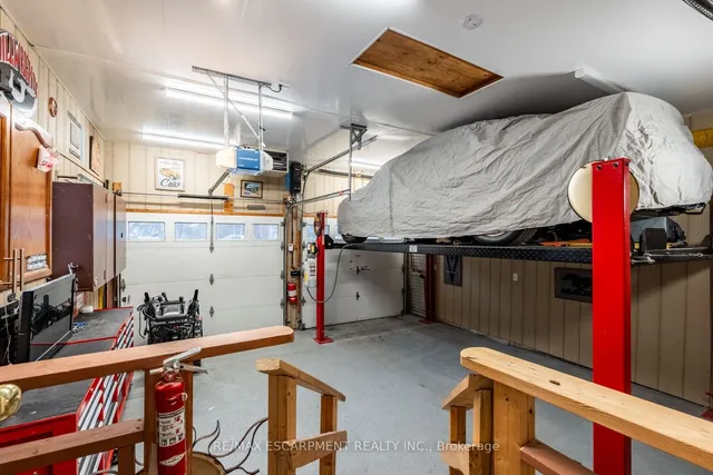 Additional property image - 75 Chatsworth Cres