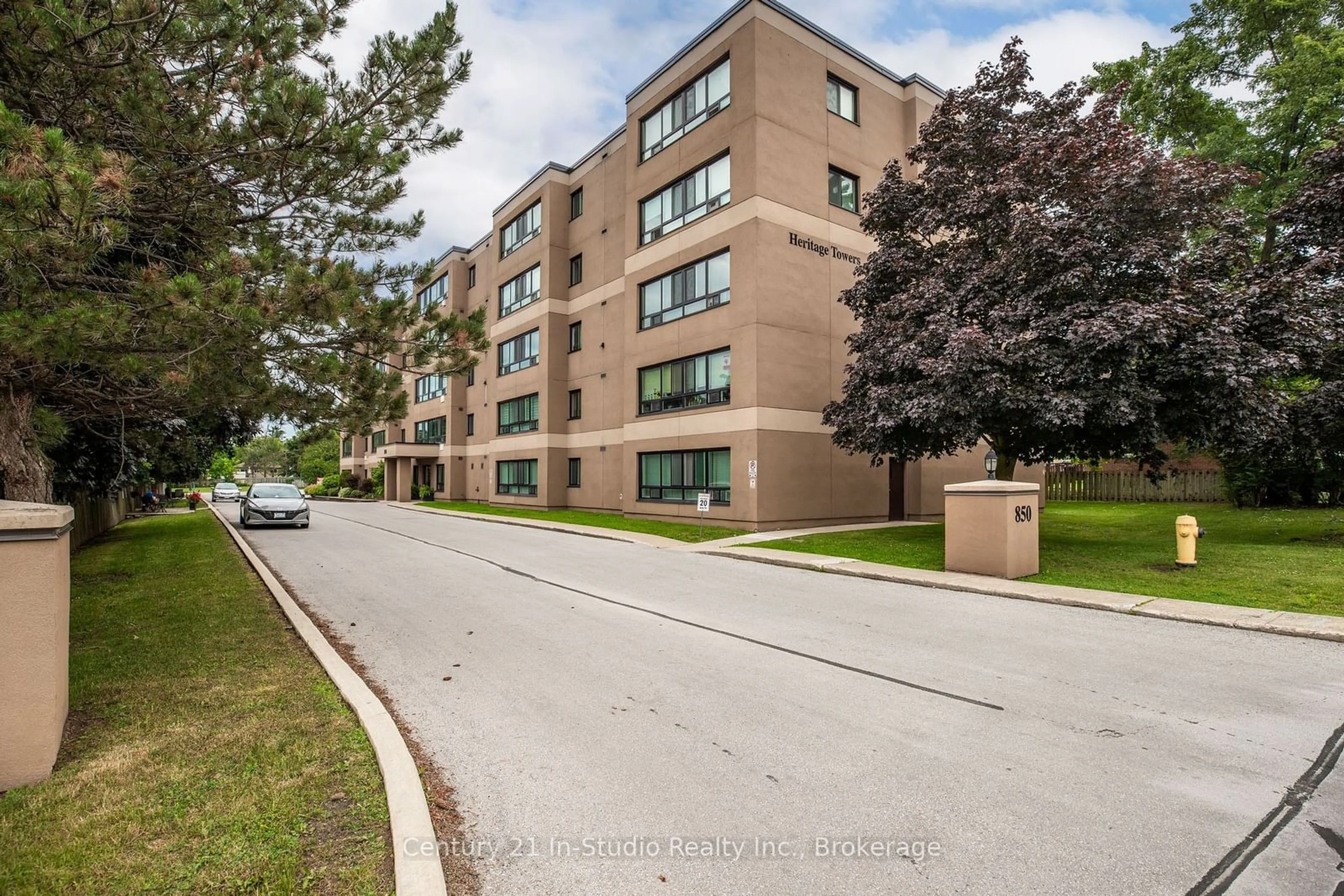 Unknown for 850 6th St #505, Owen Sound Ontario N4K 6T7