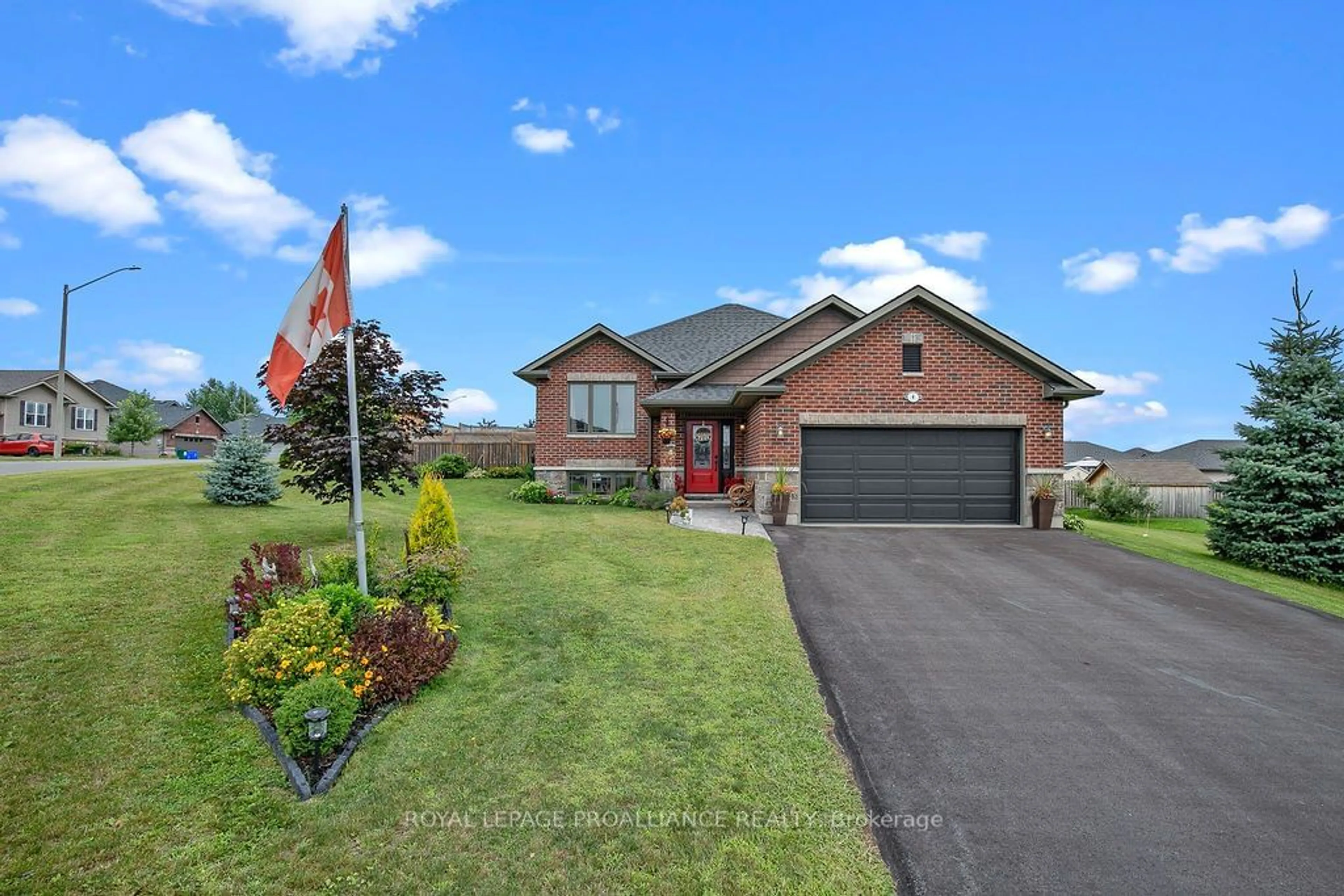 Home with brick exterior material, water/lake/river/ocean view for 4 Ashwood Cres, Quinte West Ontario K0K 2C0