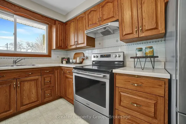 Additional property image - 285 Rainbow Dr