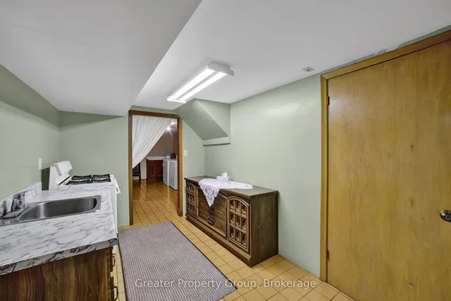 Additional property image - 285 Rainbow Dr
