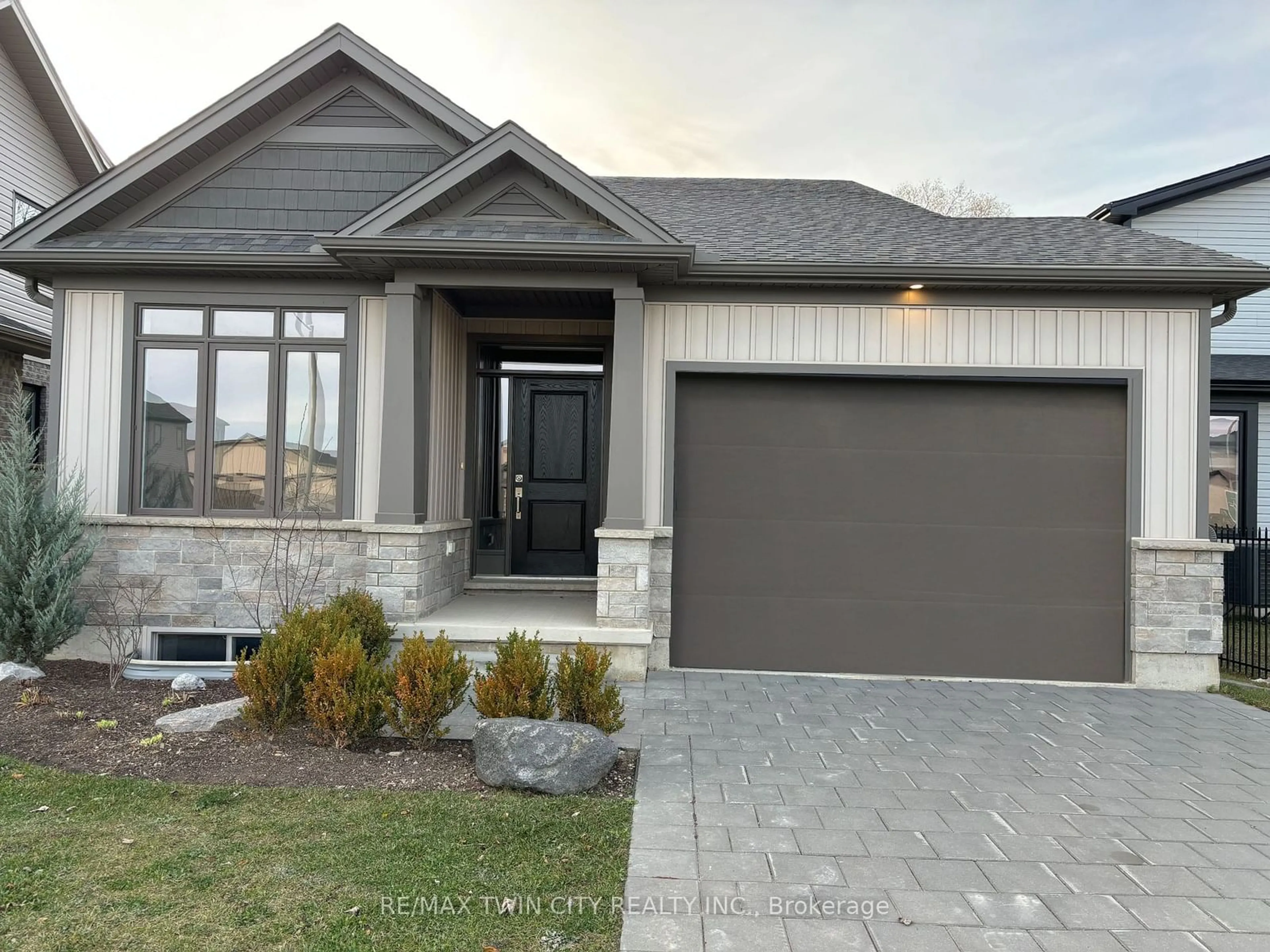 Home with brick exterior material, street for 668 Chelton Rd, London Ontario N6M 0A1