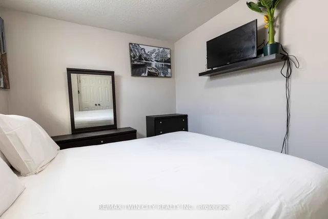 Additional property image - 38 Howe Dr Unit 6B