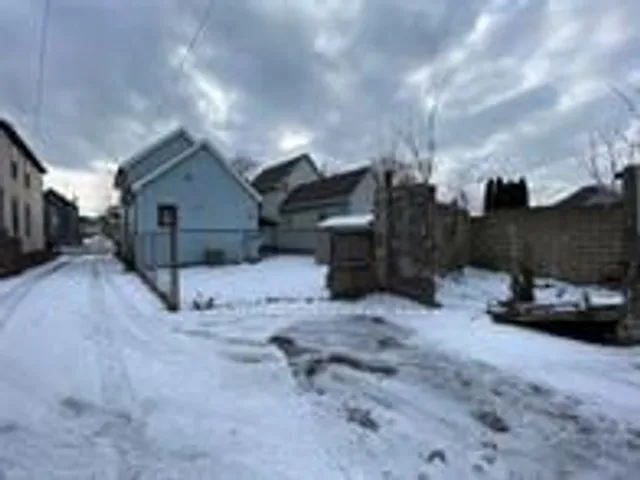 Additional property image - 91 Princess St