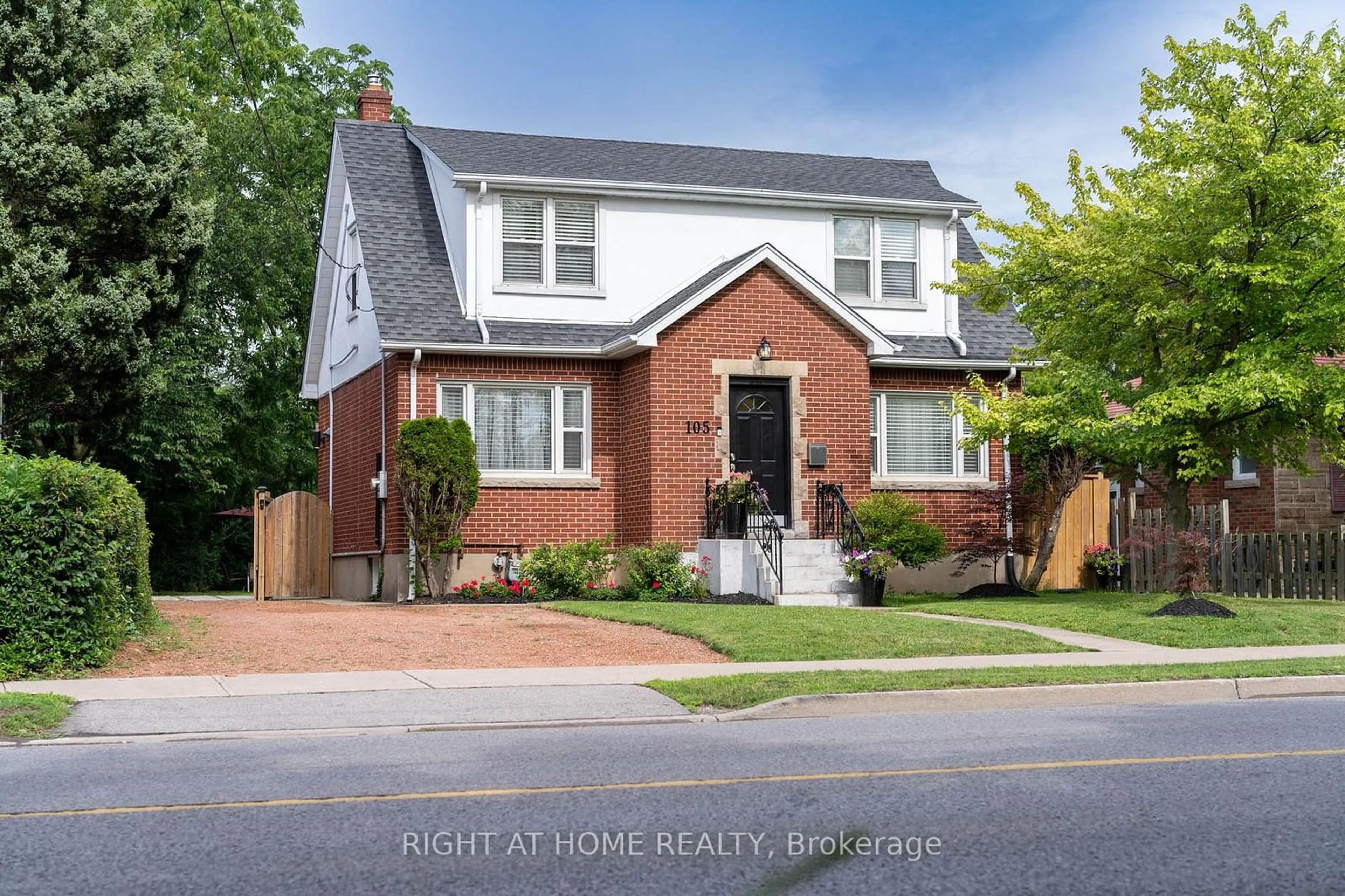 Home with brick exterior material, street for 105 Glenridge Ave, St. Catharines Ontario L2R 4X5