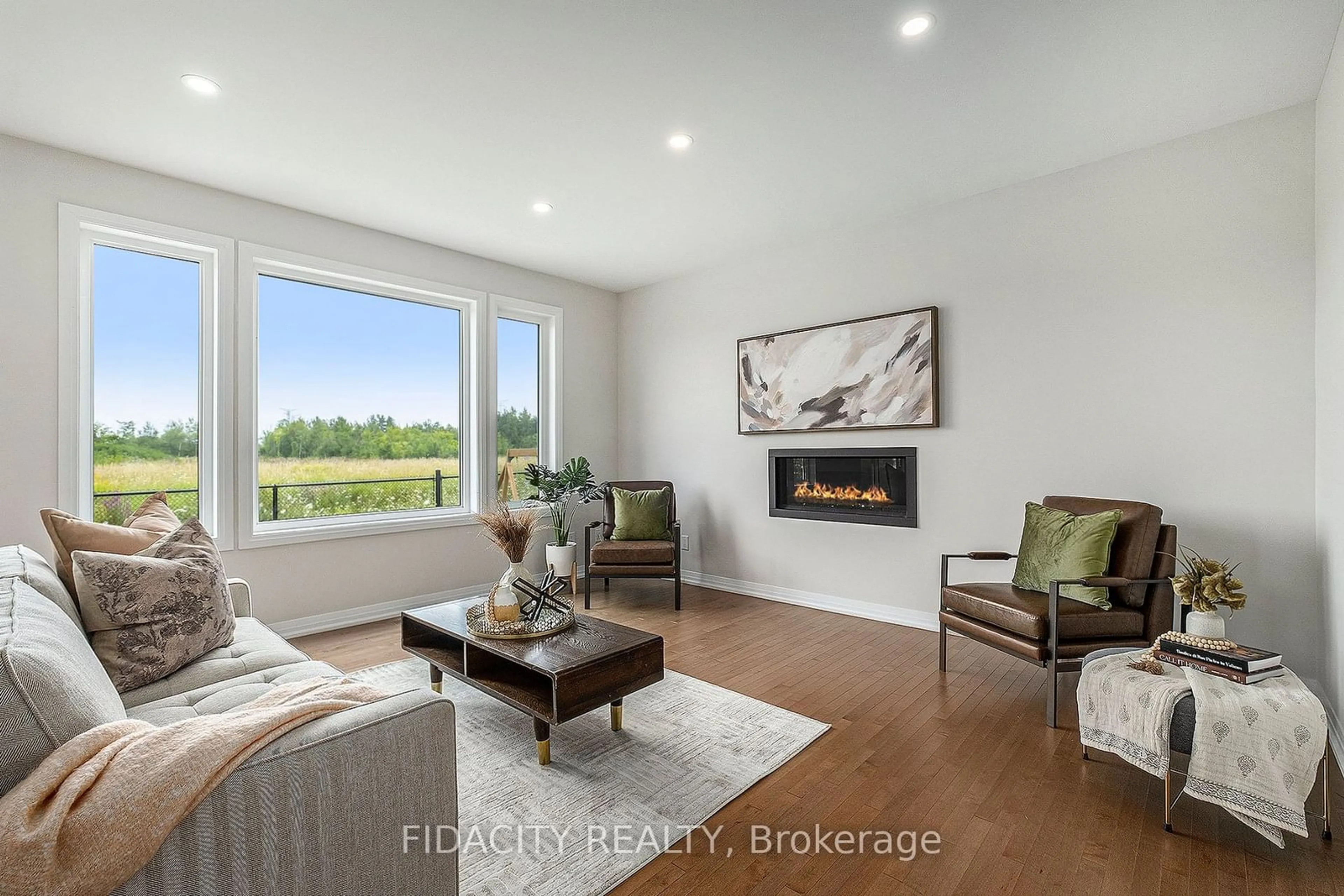 Living room with furniture, unknown for 832 MERCIER Cres, Orleans - Convent Glen and Area Ontario K1W 1E6