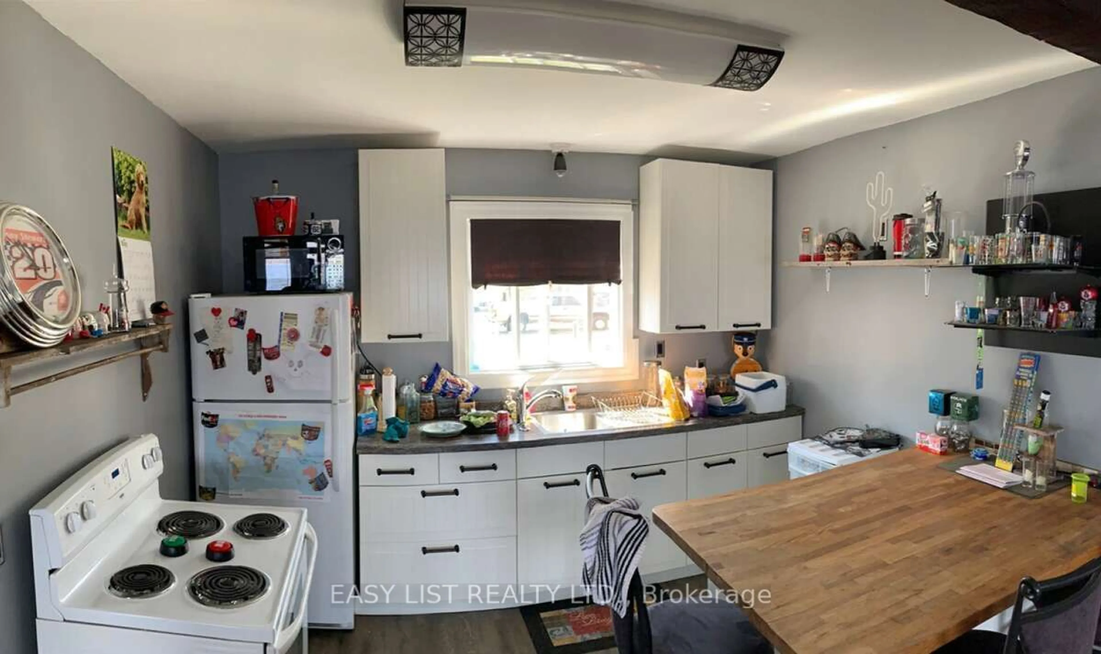 Standard kitchen, unknown for 714 Bayview Dr, Constance Bay - Dunrobin - Kilmaurs - Woodlawn Ontario K0A 3M0