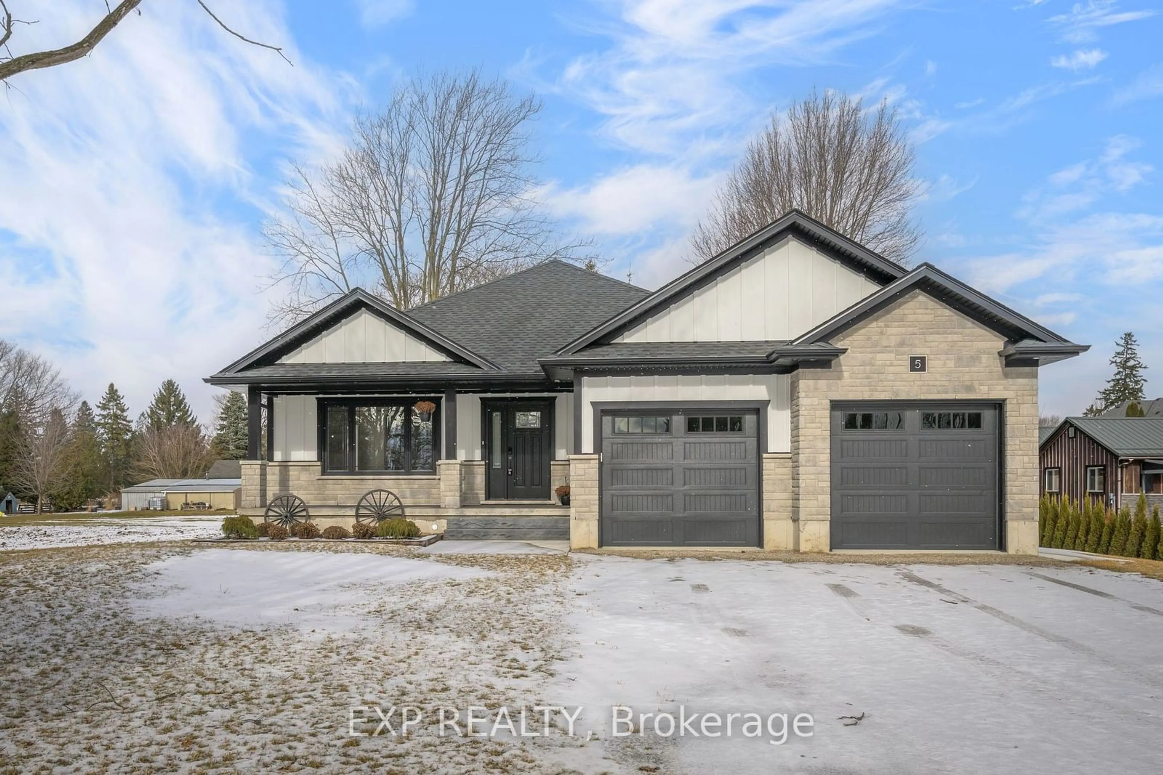 Home with brick exterior material, street for 5 Sophia St, South-West Oxford Ontario N0L 1C0