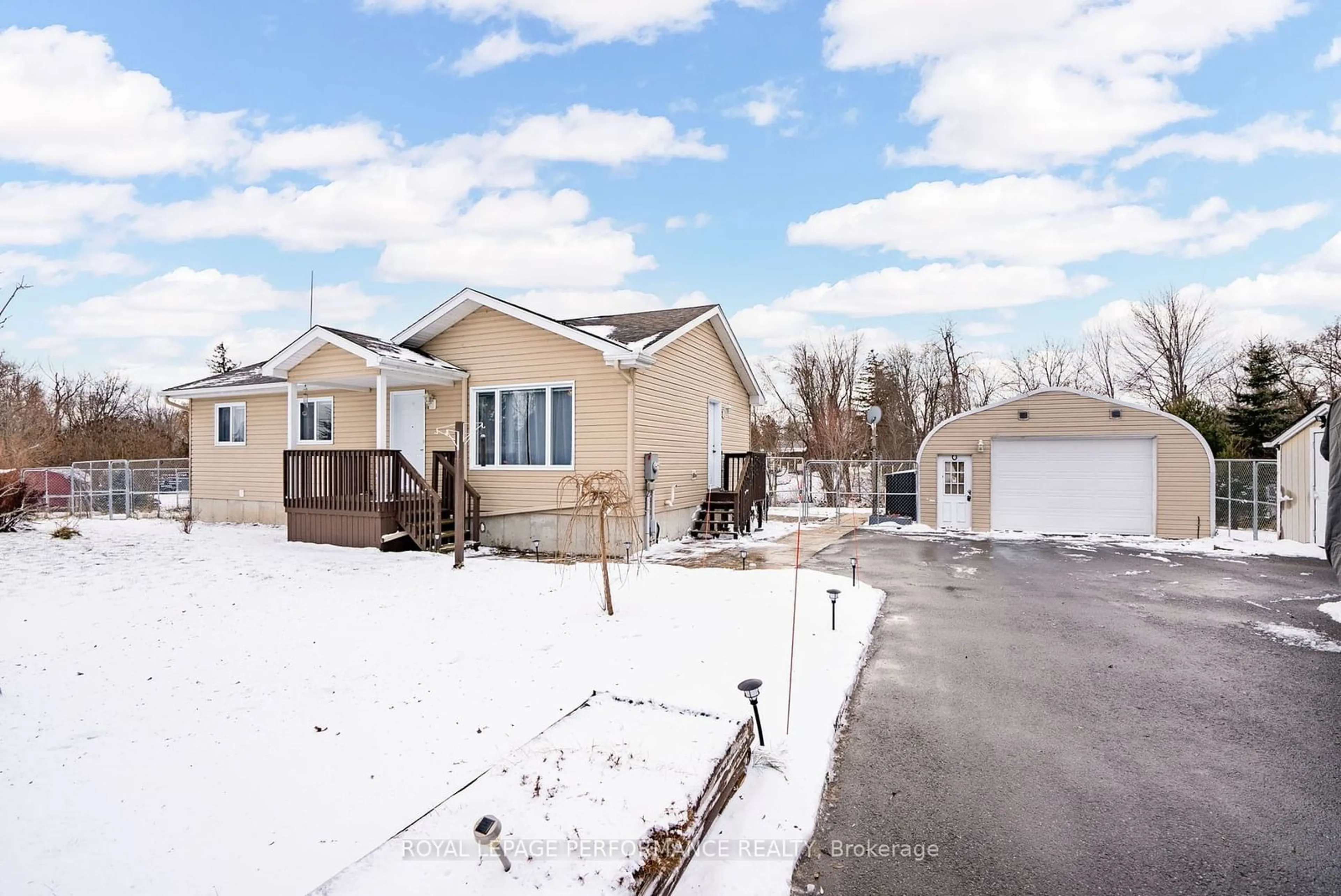 A pic from outside/outdoor area/front of a property/back of a property/a pic from drone, street for 4888 Mcmartin St, South Glengarry Ontario K0C 1S0