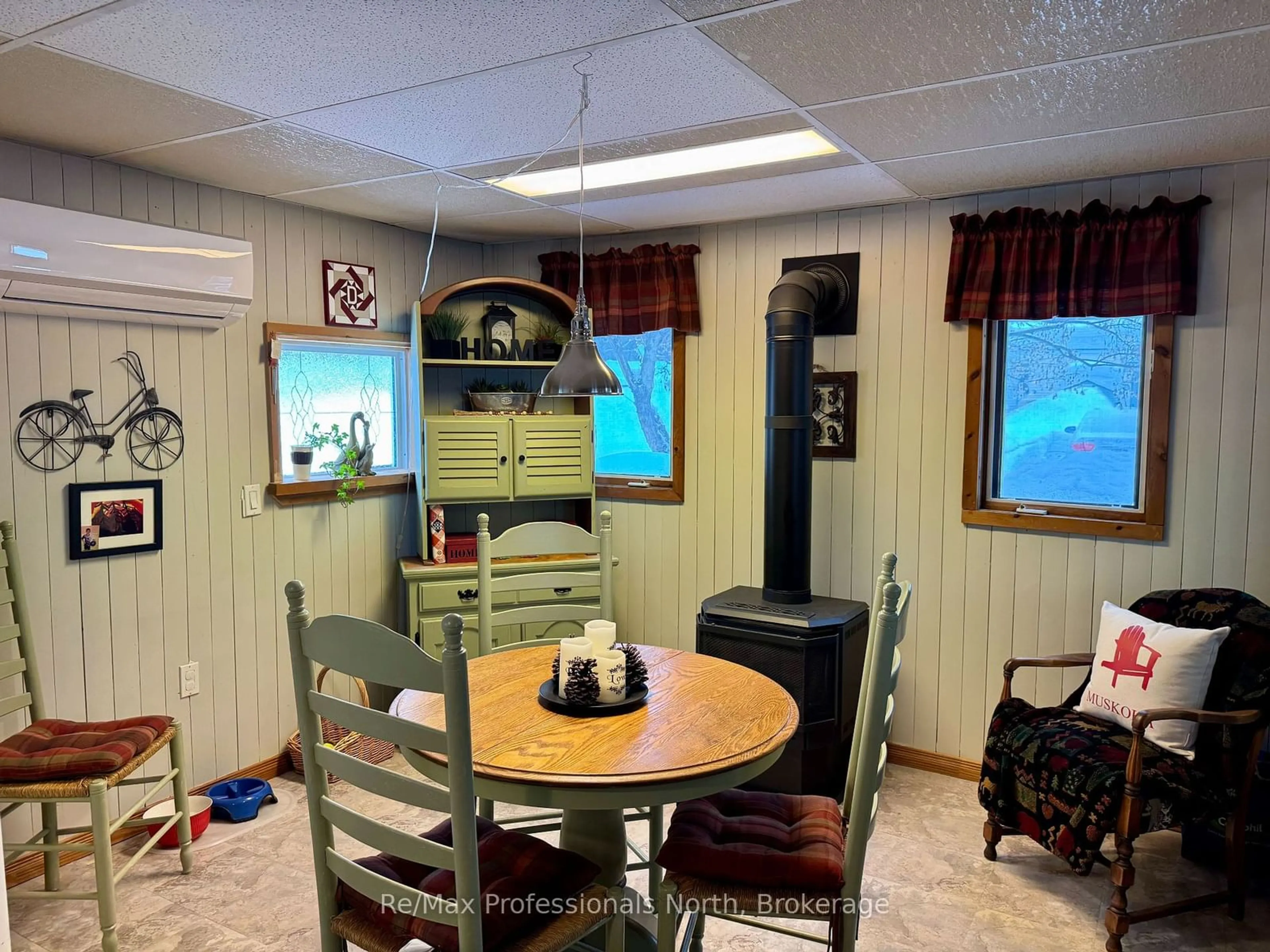 Dining room, unknown for 1007 Racoon Rd #54, Gravenhurst Ontario P1P 0C3