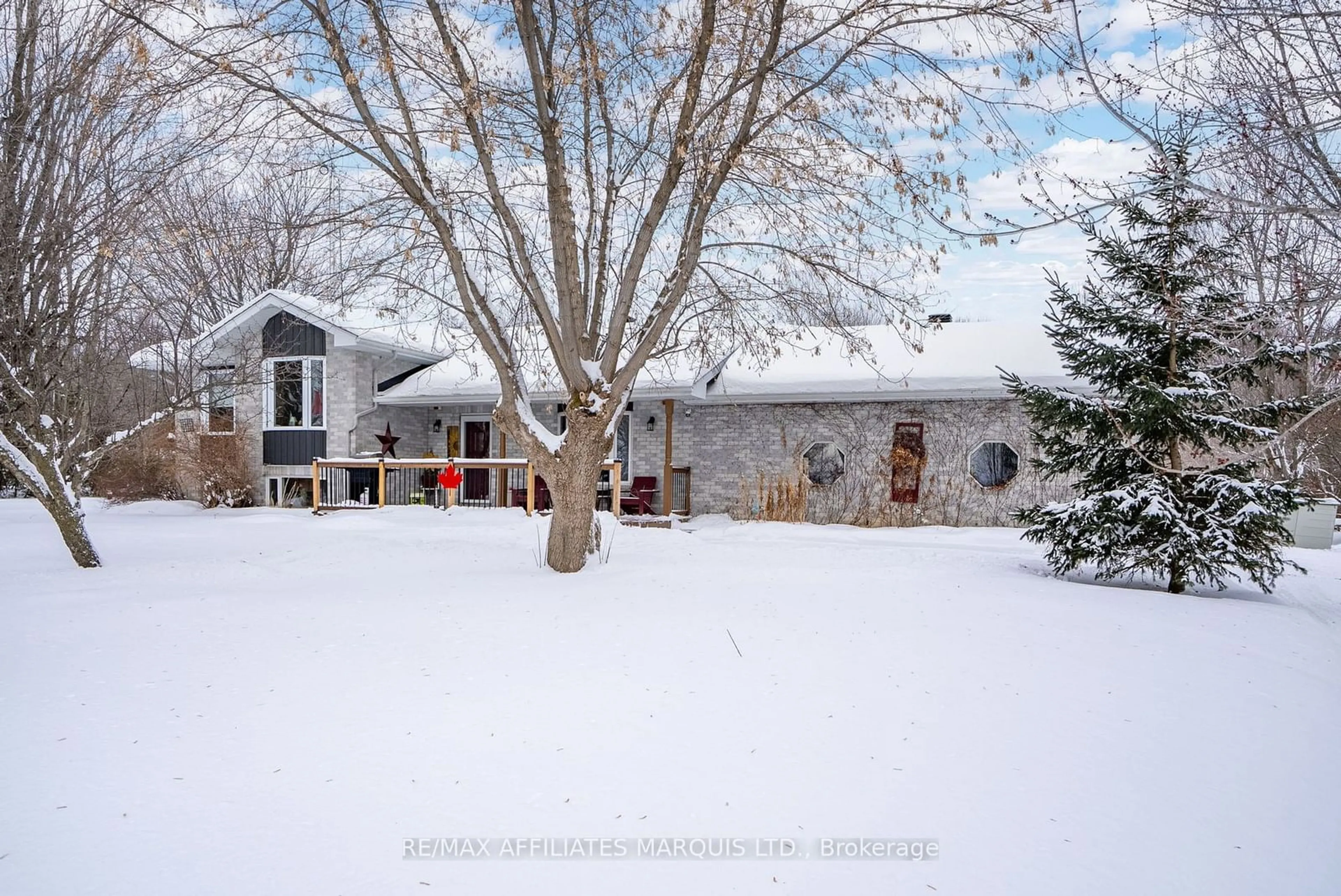 A pic from outside/outdoor area/front of a property/back of a property/a pic from drone, mountain view for 17389 McLean Rd, North Stormont Ontario K0C 1T0