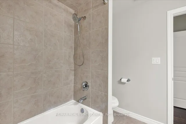 Additional property image - 94 IRWIN Ave