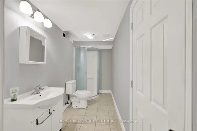 Additional property image - 94 IRWIN Ave