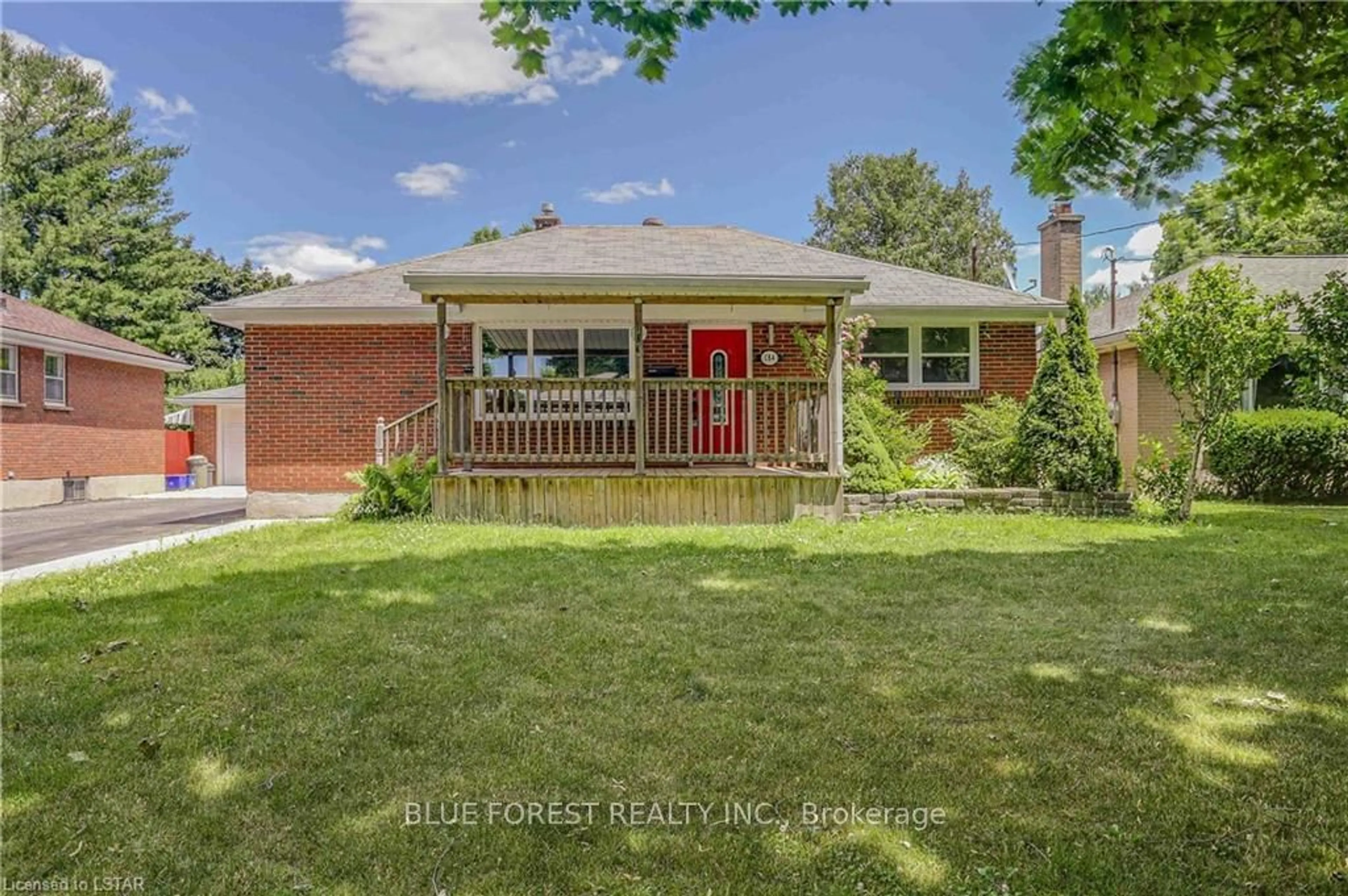 Home with brick exterior material, street for 184 Kirkland Cres, London Ontario N5W 5C1