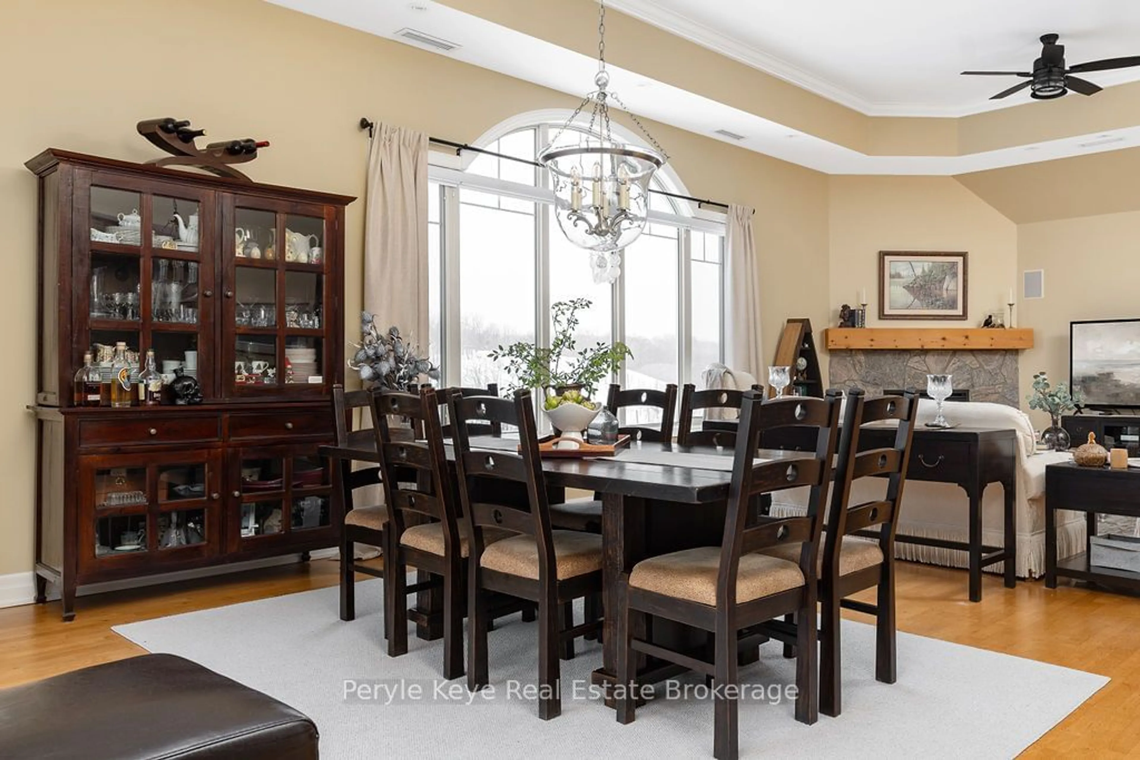 Dining room, unknown for 130 Steamship Bay Rd #601, Gravenhurst Ontario P1P 1Z9