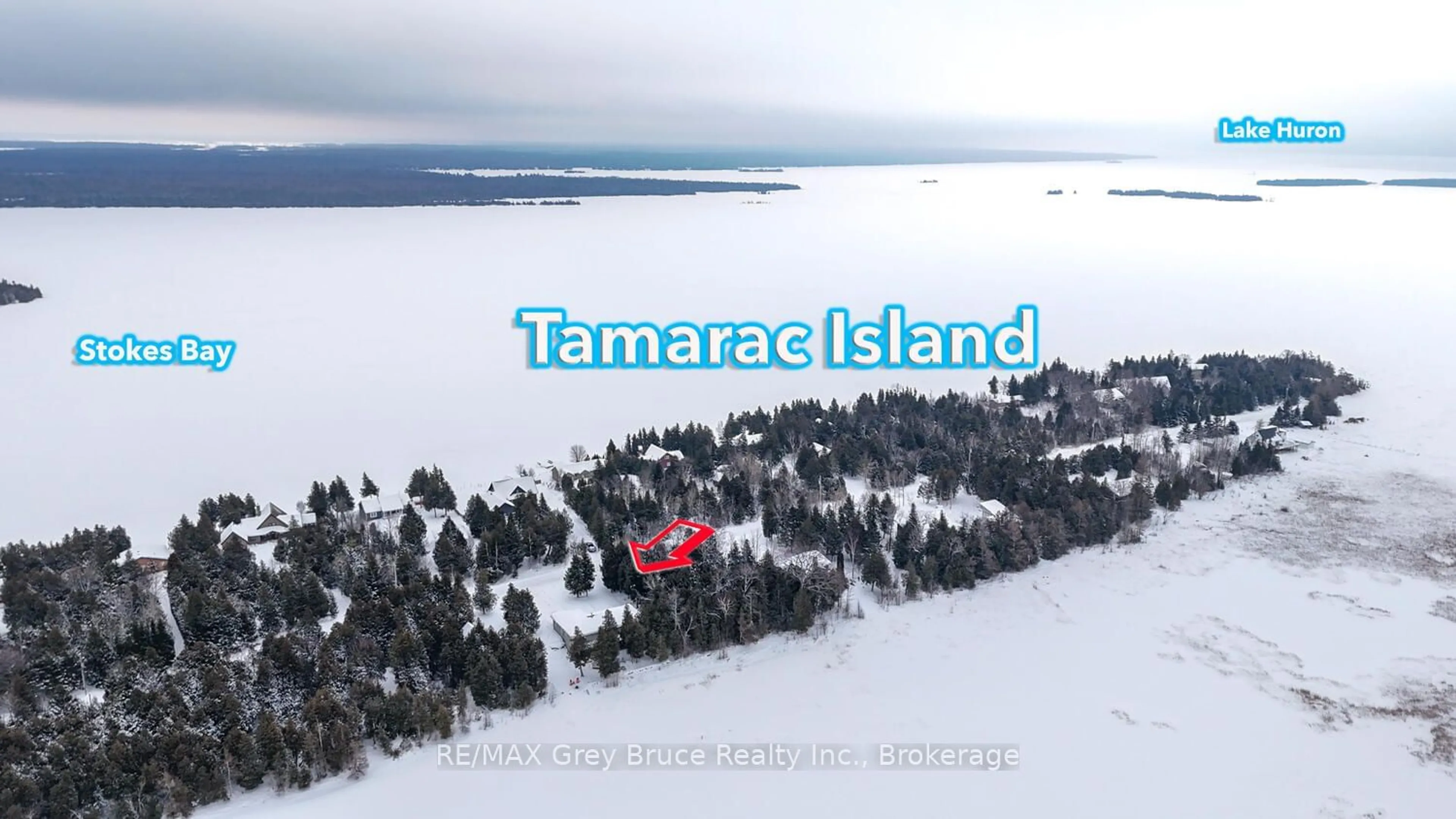 A pic from outside/outdoor area/front of a property/back of a property/a pic from drone, unknown for 264 Tamarac Rd, Northern Bruce Peninsula Ontario N0H 2M0