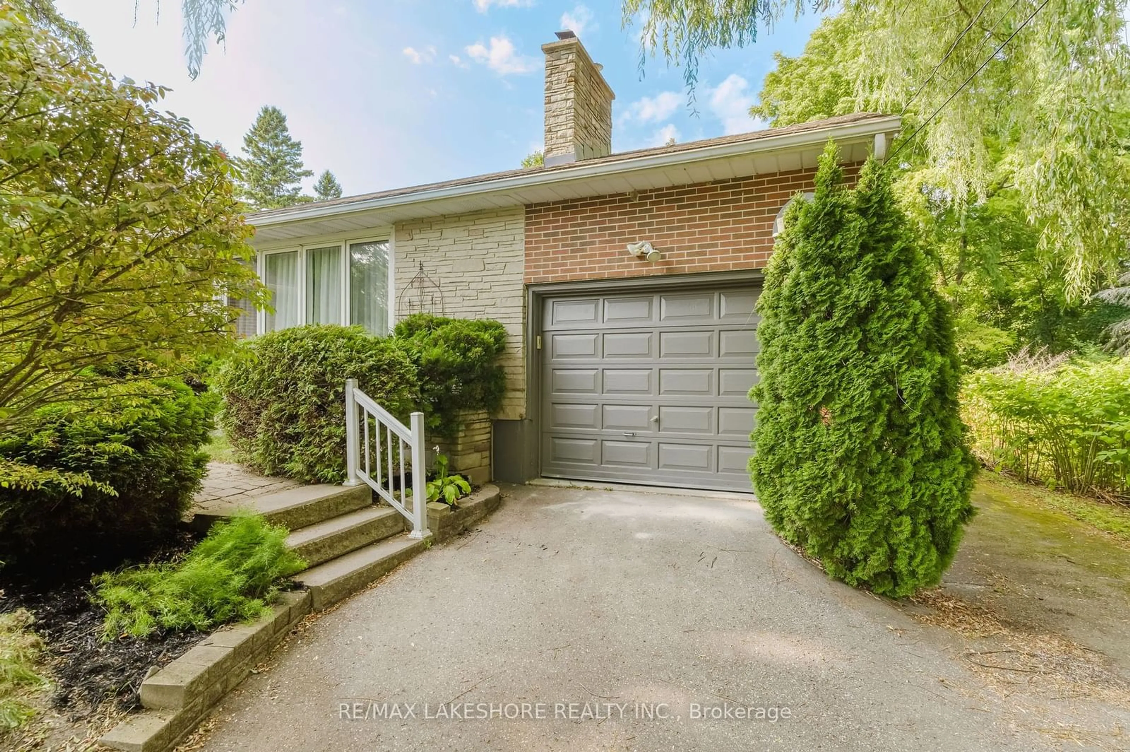 Home with brick exterior material, street for 5 Acadia Dr, Cobourg Ontario K9A 1T8