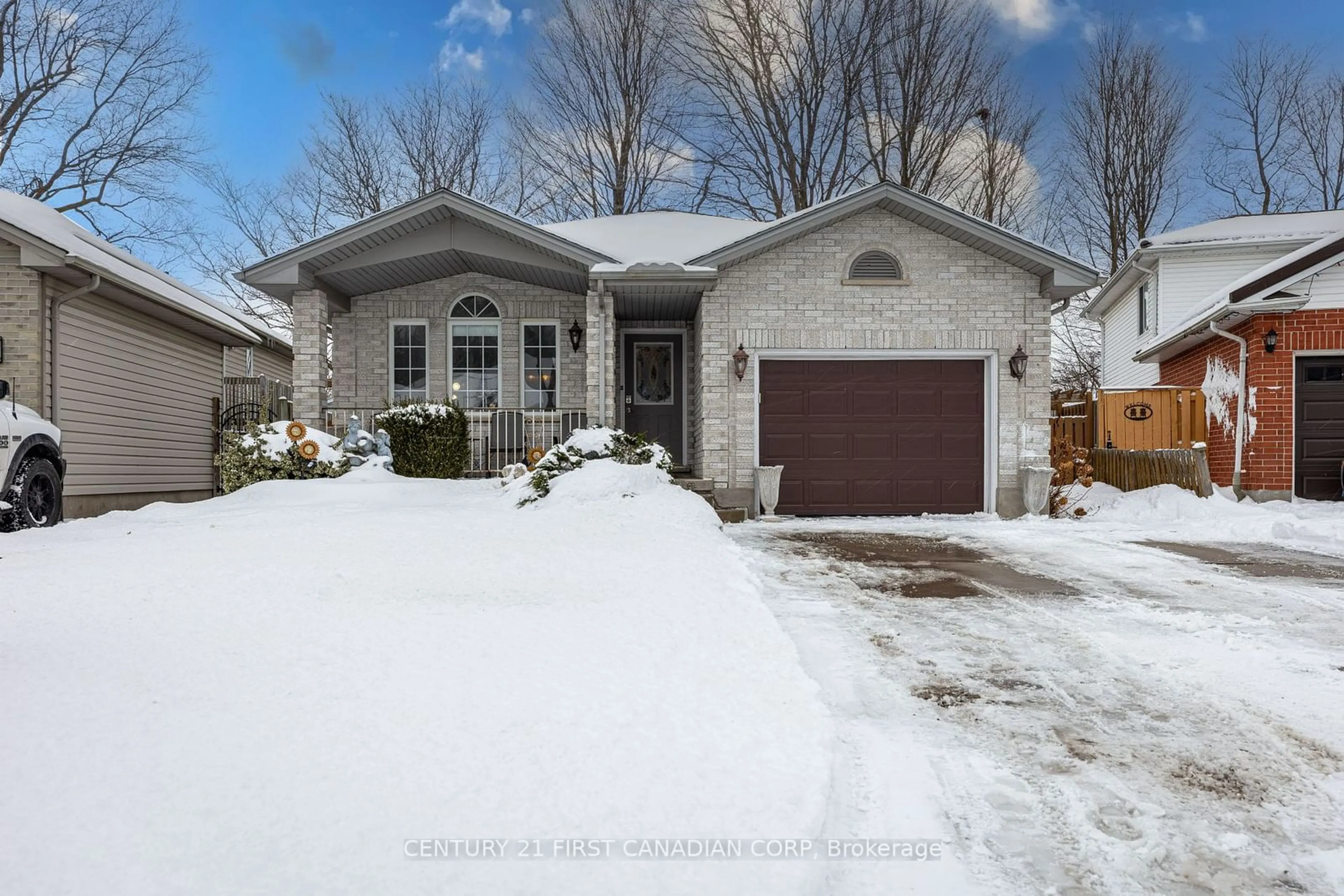 Home with brick exterior material, street for 14 Dunctonwood Pl, London Ontario N5V 4W6