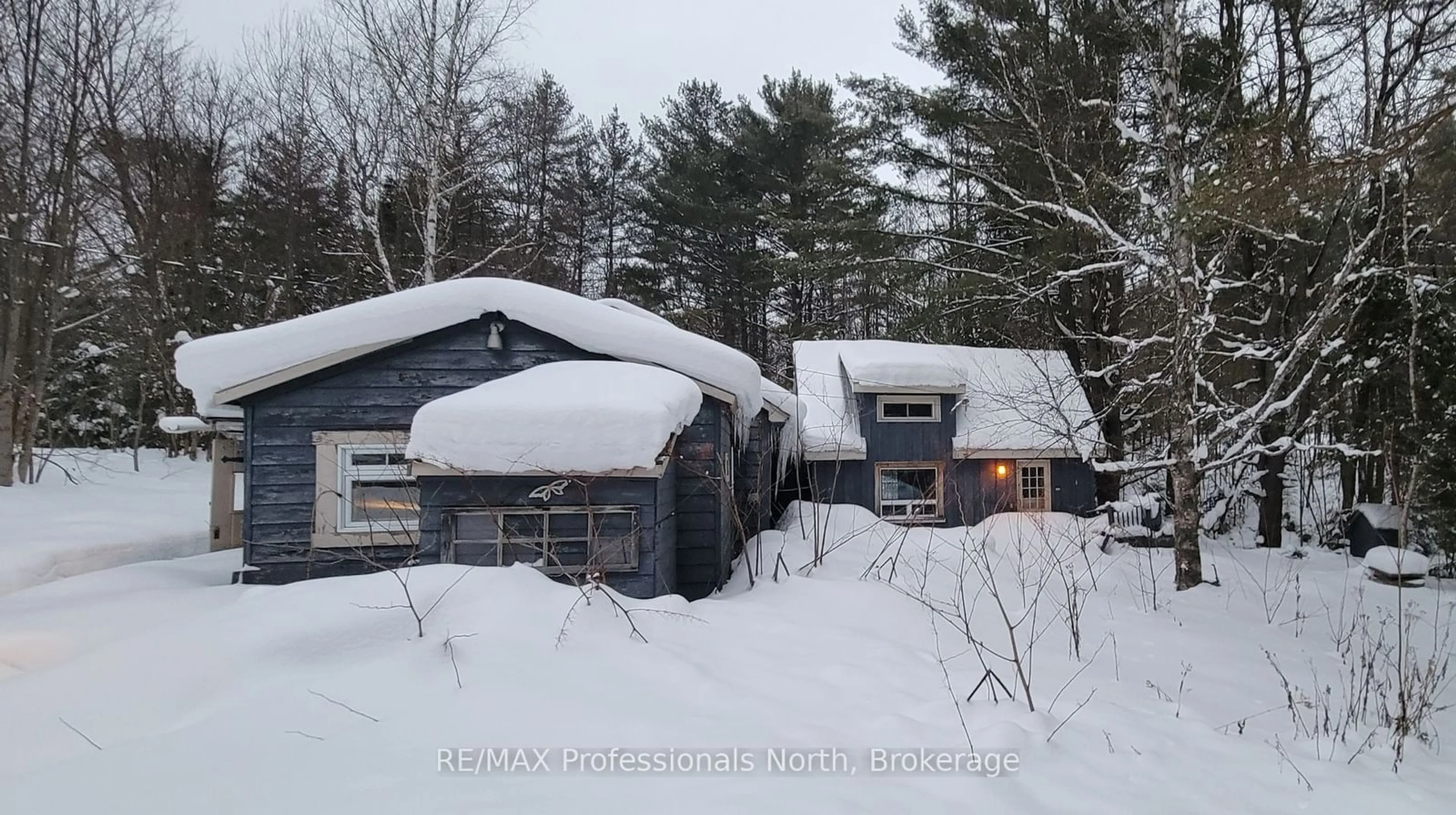 Shed for 2007 Brunel Rd, Huntsville Ontario P1H 2J3