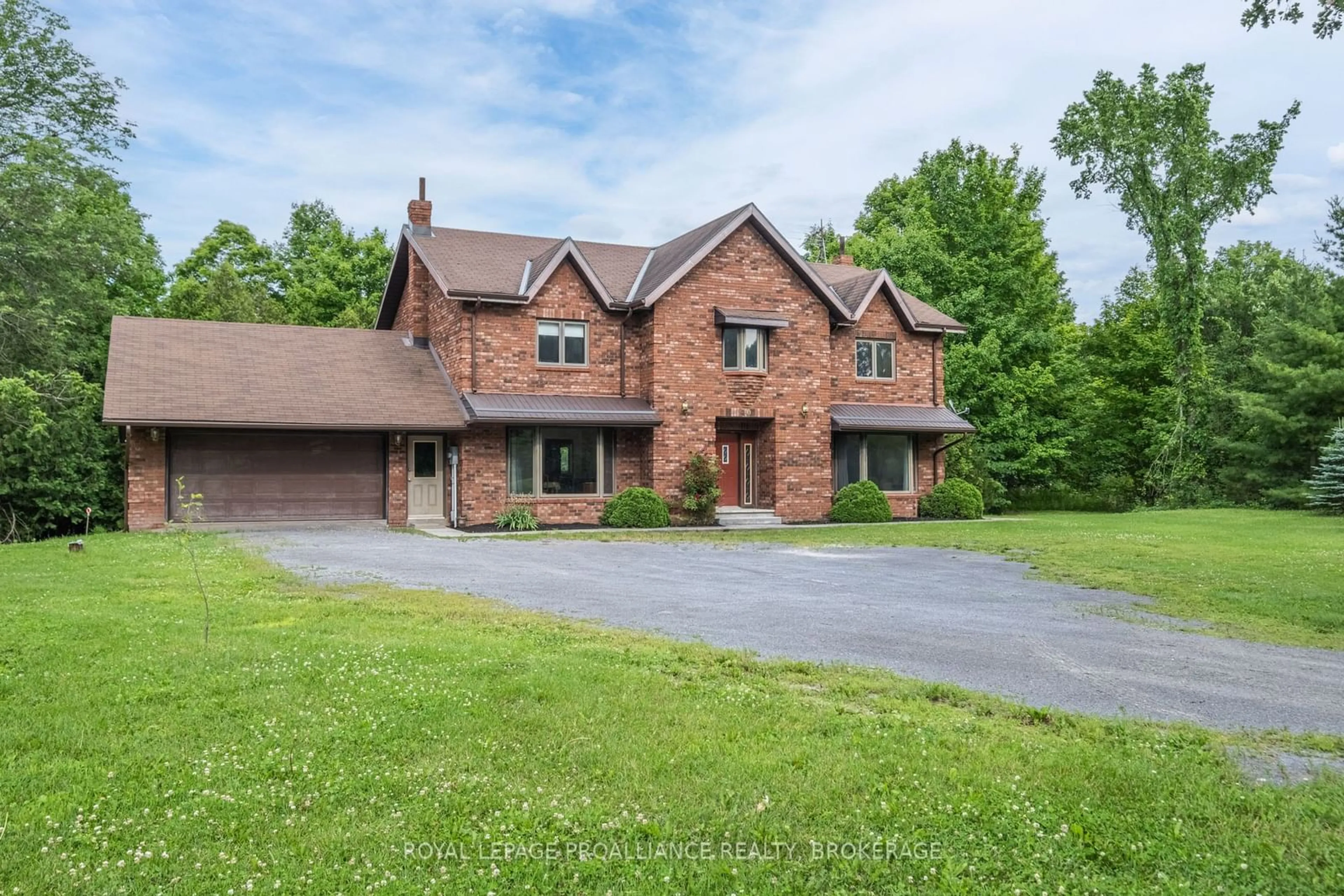 A pic from outside/outdoor area/front of a property/back of a property/a pic from drone, unknown for 40 Concession St, Stone Mills Ontario K0K 3G0