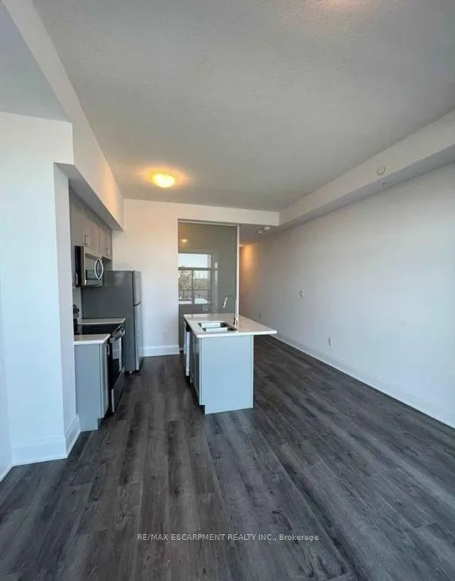 Additional property image - 450 Dundas St Unit 417