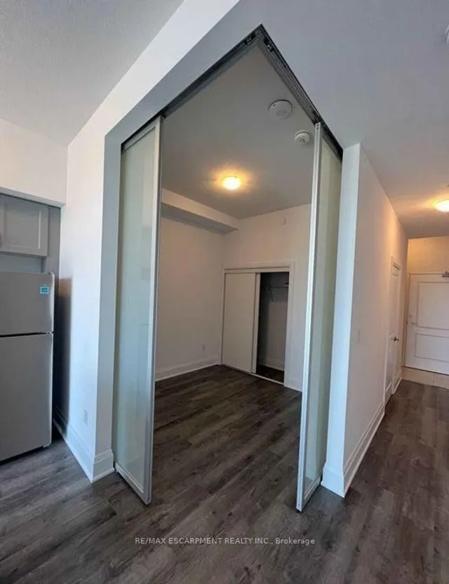 Additional property image - 450 Dundas St Unit 417