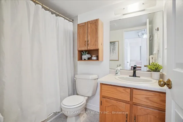 Additional property image - 432 Main St Unit 504