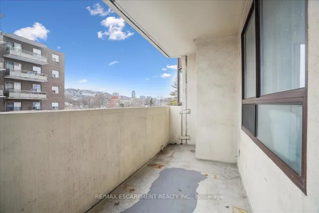 Additional property image - 432 Main St Unit 504