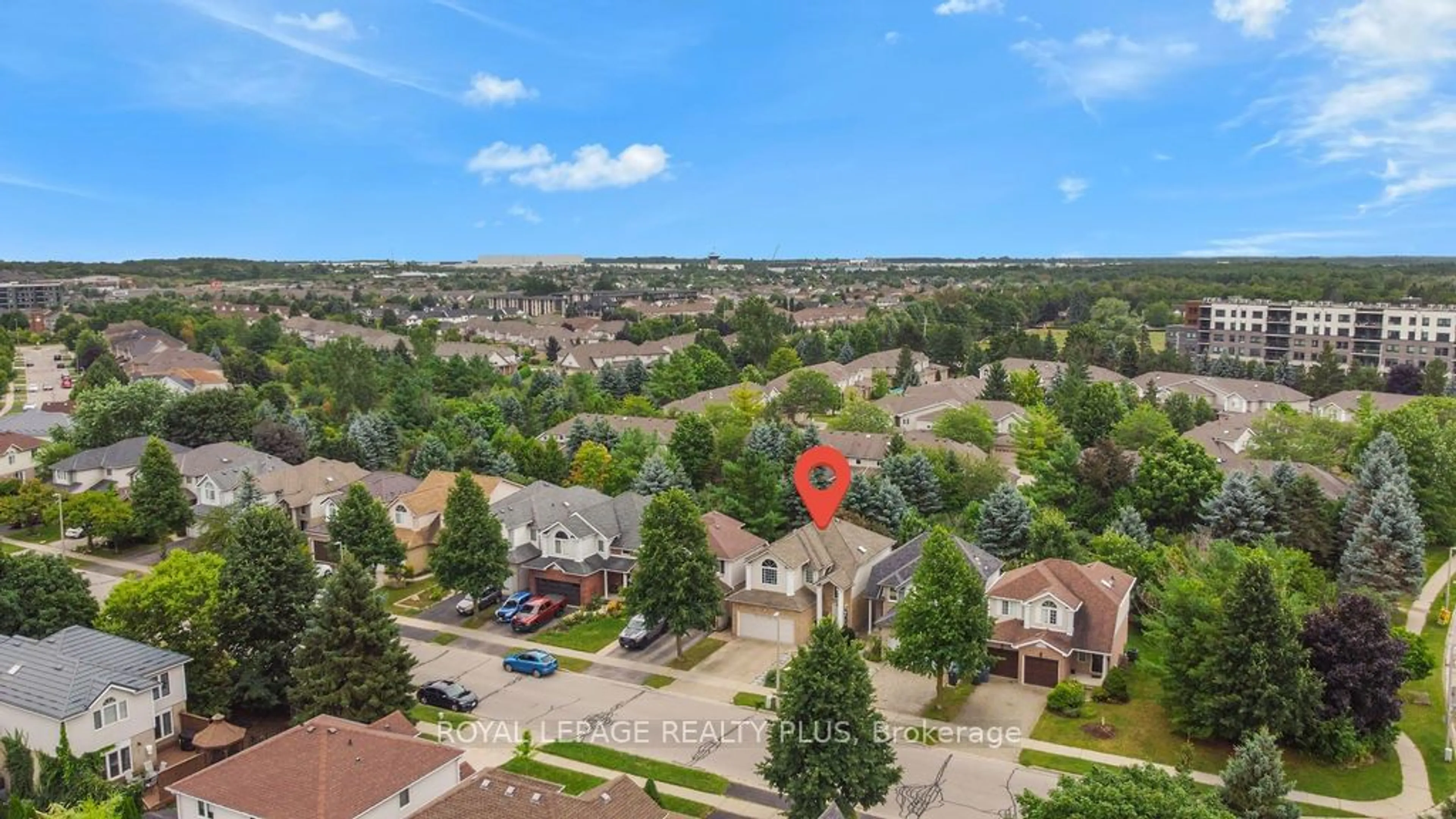 A pic from outside/outdoor area/front of a property/back of a property/a pic from drone, city buildings view from balcony for 117 Pine Ridge Dr, Guelph Ontario N2L 1H7