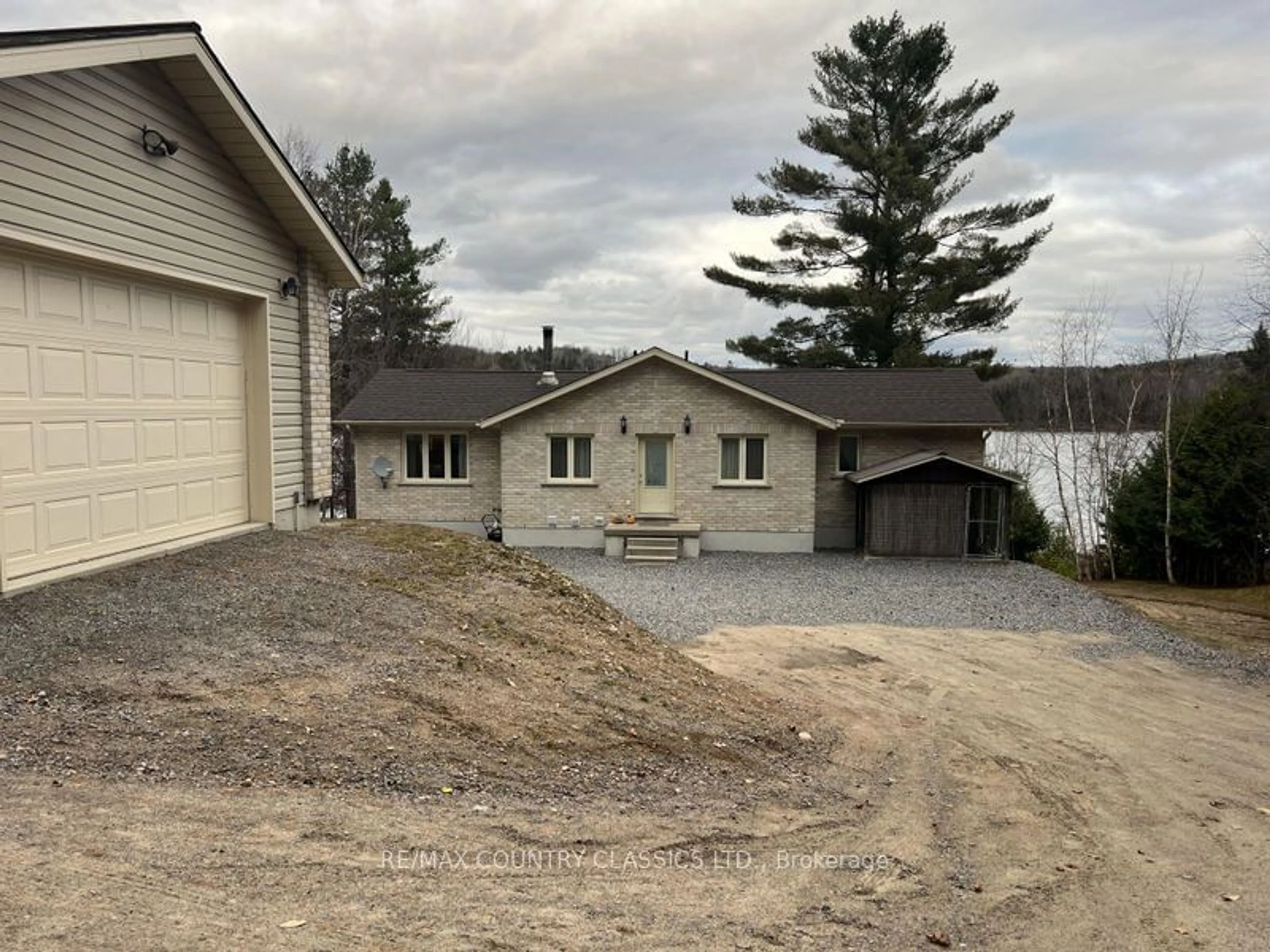 A pic from outside/outdoor area/front of a property/back of a property/a pic from drone, unknown for 90 Golden Shores Rd, Bancroft Ontario K0L 1C0