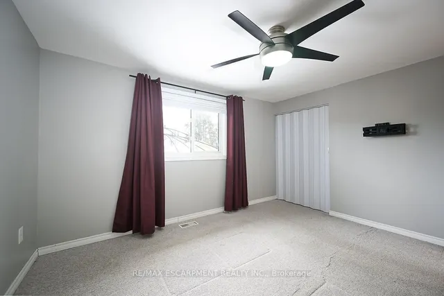 Additional property image - 105 Lilacside Dr